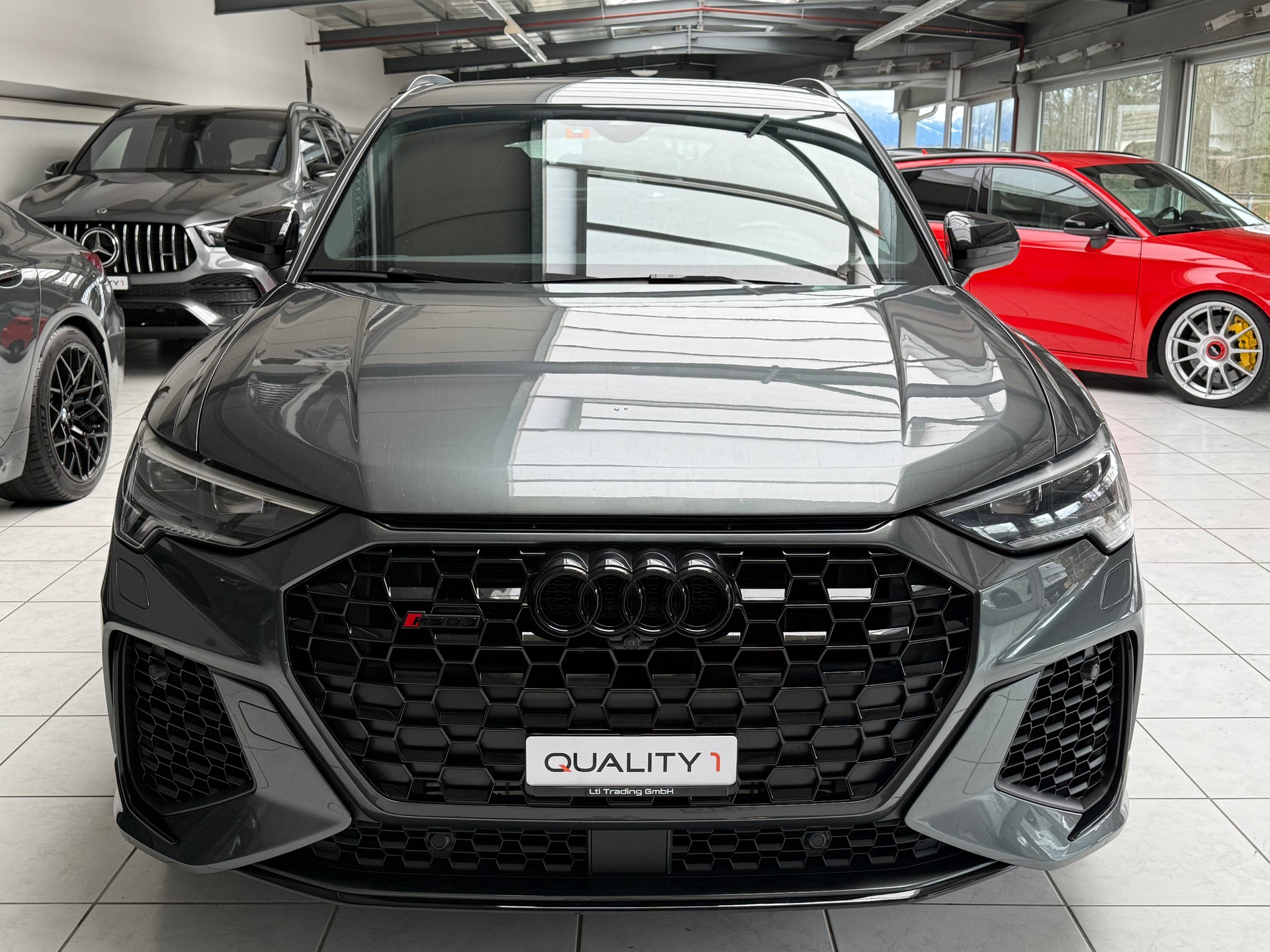 AUDI RS Q3 2.5 TFSI quattro S tronic-image-6