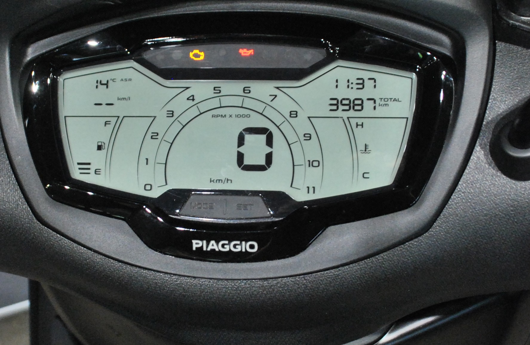 PIAGGIO Beverly 400 Sport-image-5