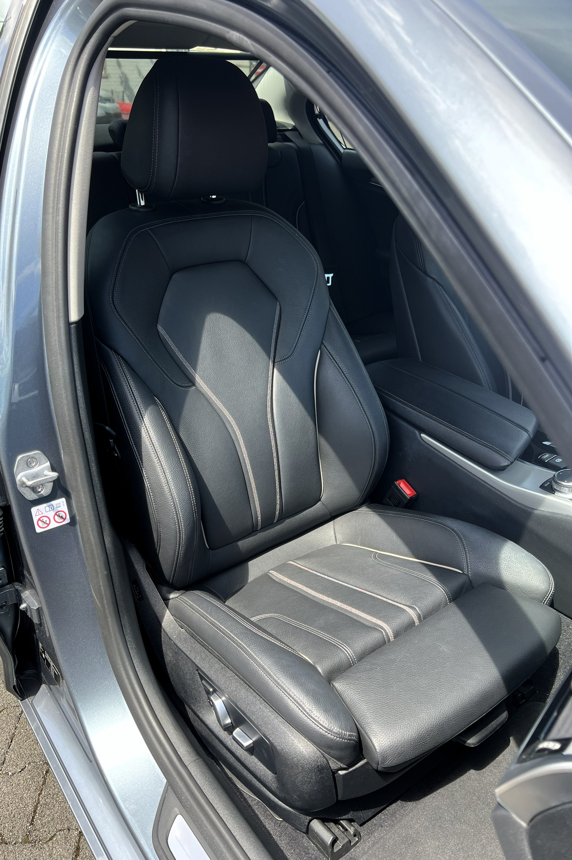 BMW 520d xDrive Sport Line Steptronic-image-15