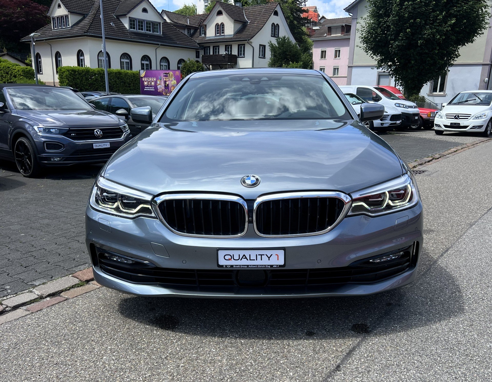 BMW 520d xDrive Sport Line Steptronic-image-7