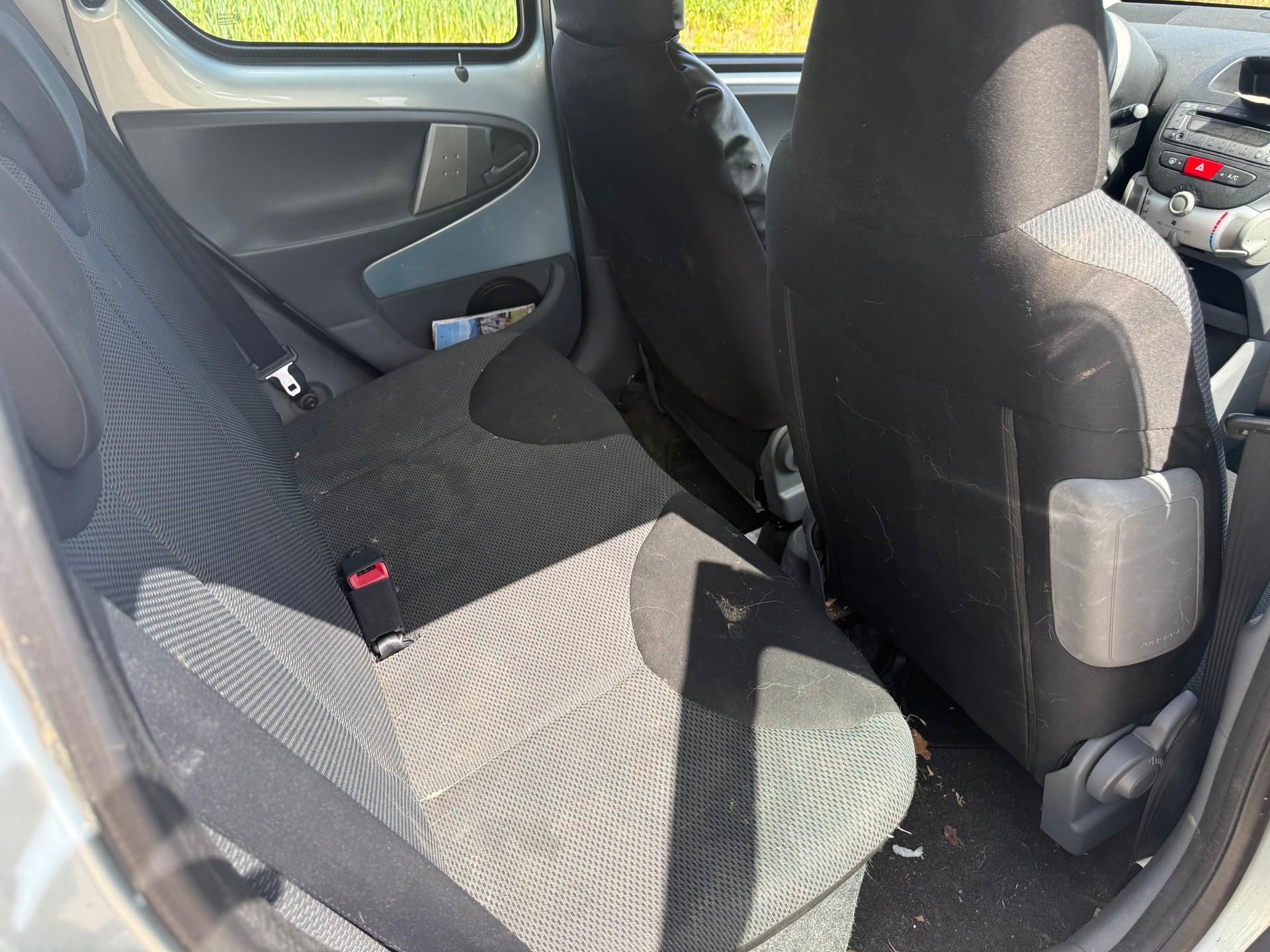 TOYOTA Aygo 1.0 Linea Terra-image-6
