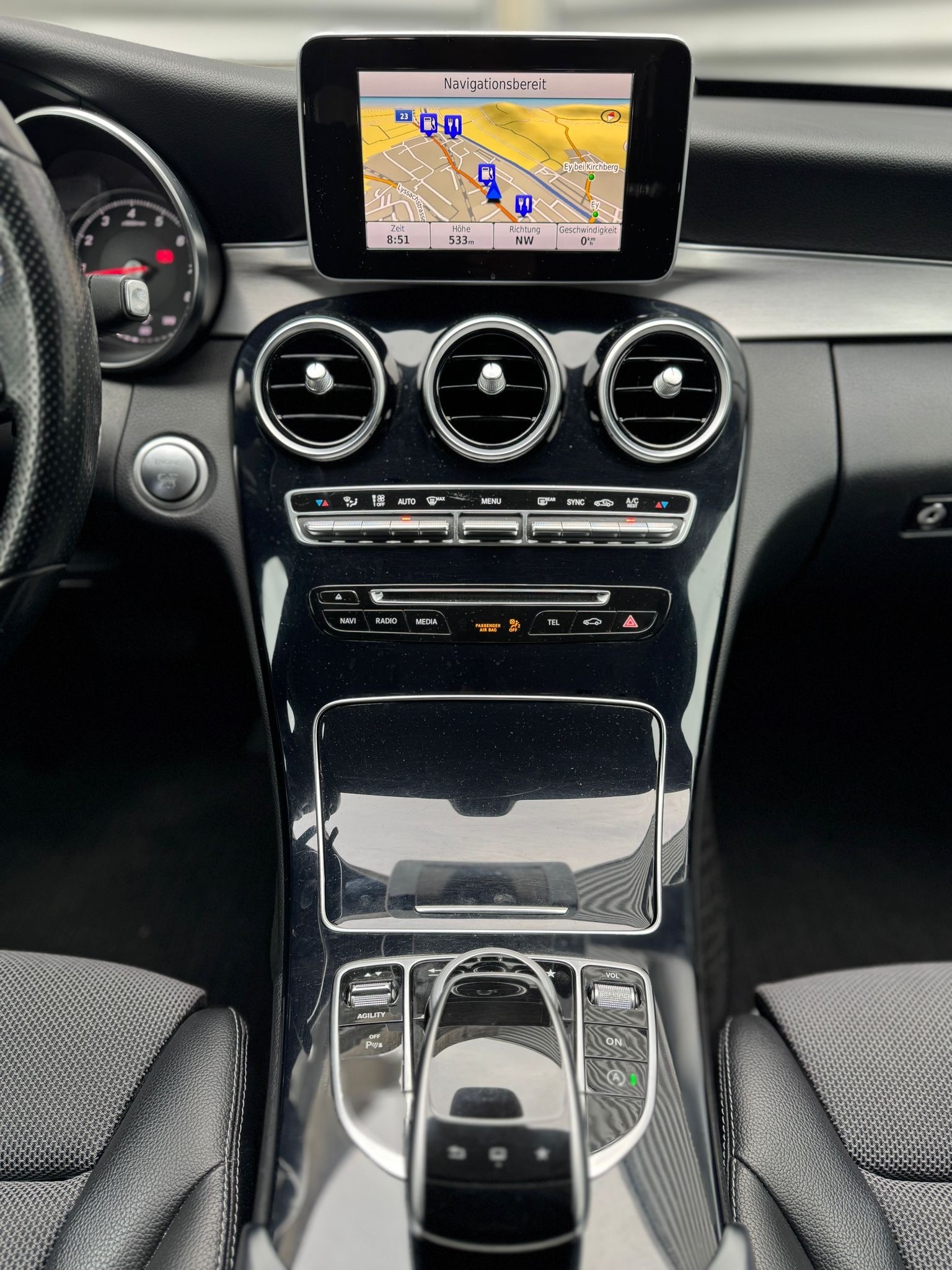 MERCEDES-BENZ C 180 AMG Line 7G-Tronic-image-7
