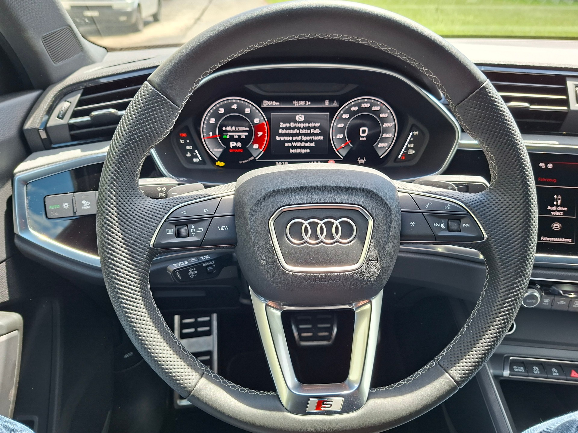 AUDI Q3 Sportback 40 TFSI S line quattro S-tronic *CH-Fahrzeug mit Garantie+ASSP*-image-9