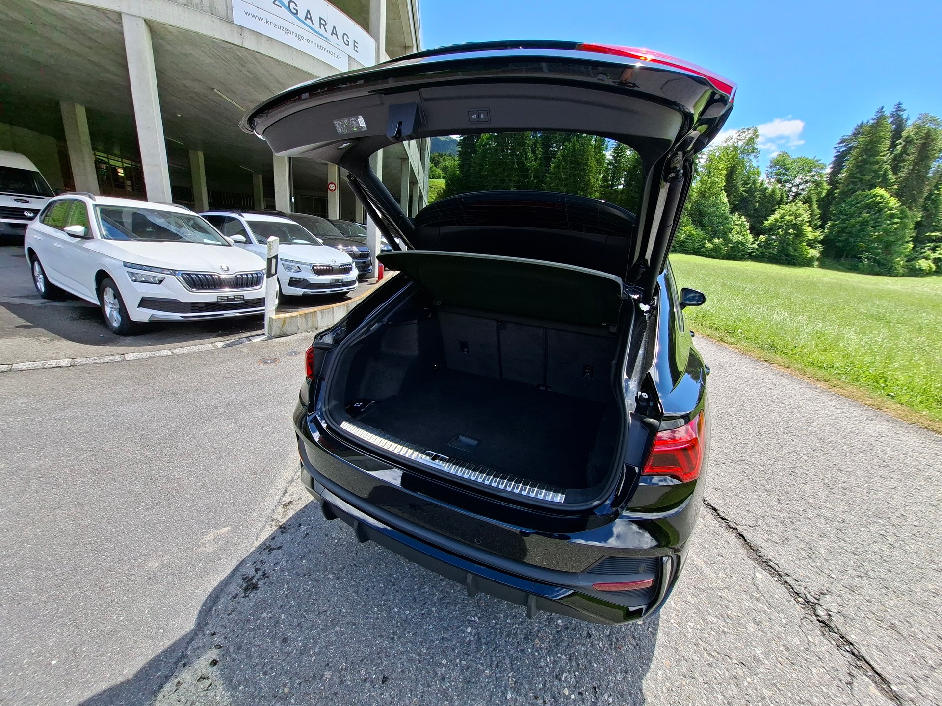 AUDI Q3 Sportback 40 TFSI S line quattro S-tronic *CH-Fahrzeug mit Garantie+ASSP*-image-6