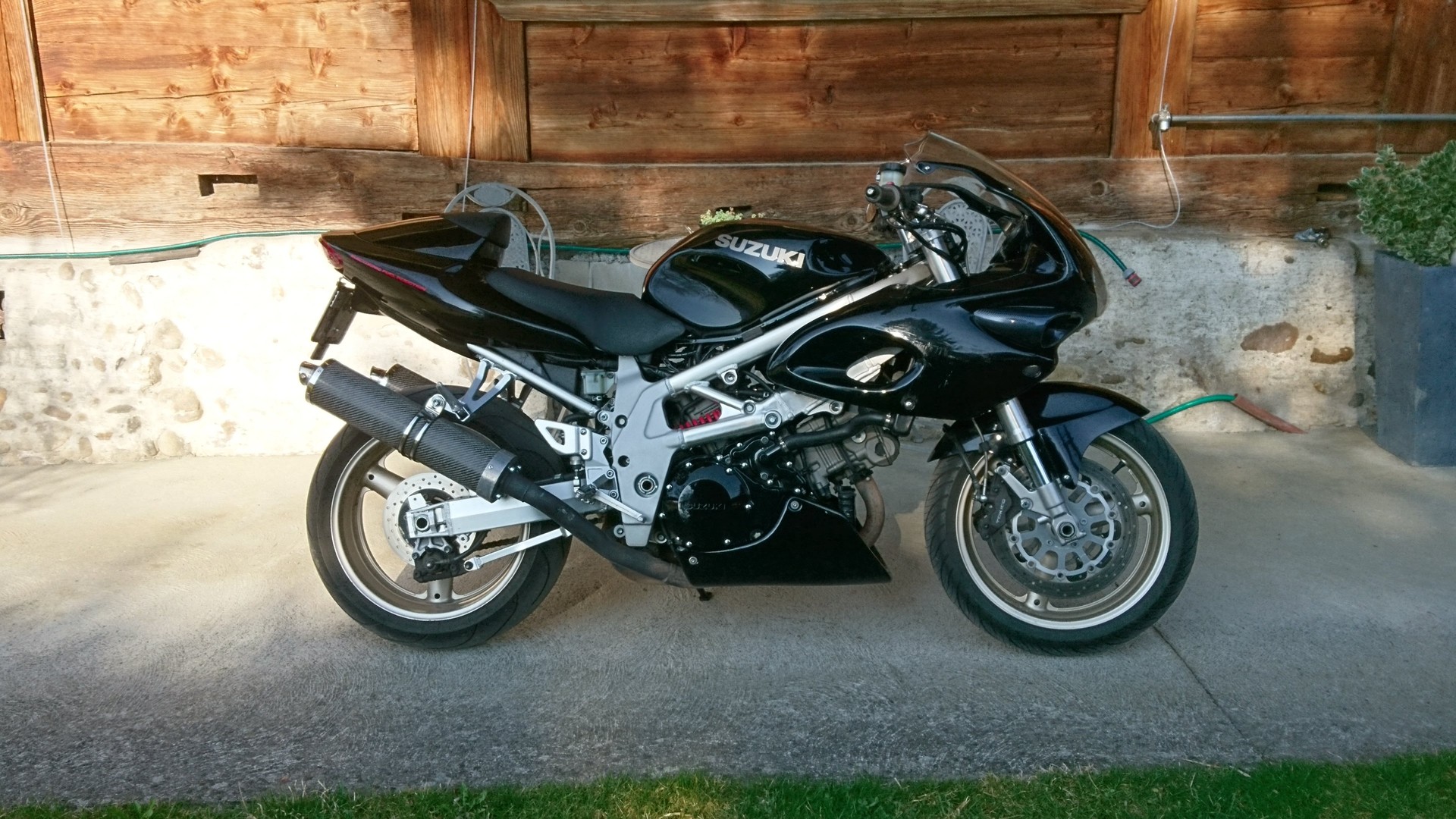 SUZUKI TL 1000 S I.E. V-image-5