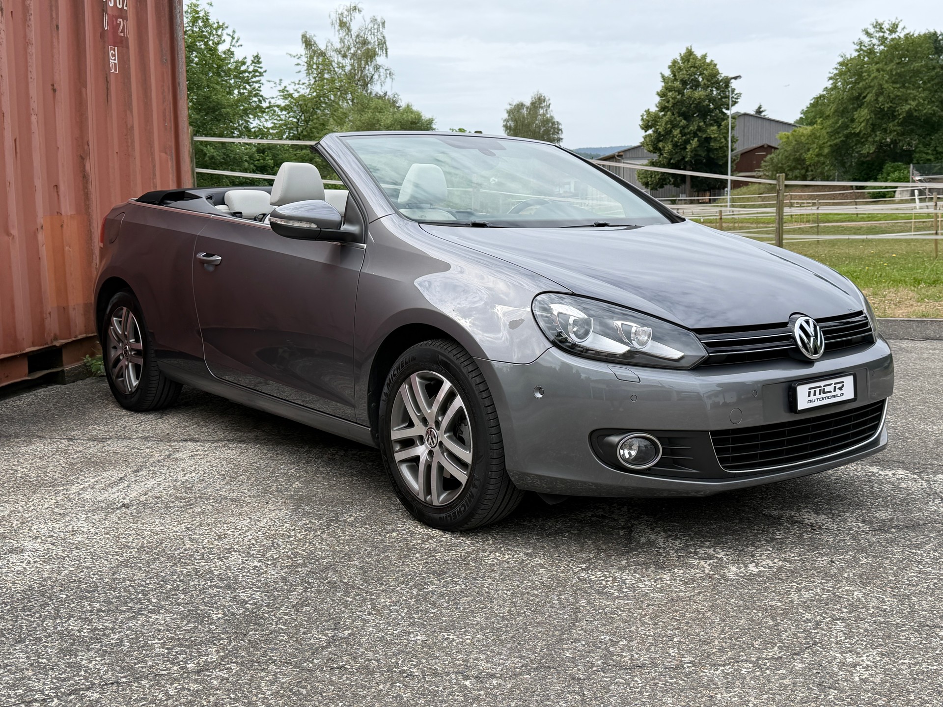 VW Golf VI Cabriolet 1.2 TSI BlueMT-showroom-element-3