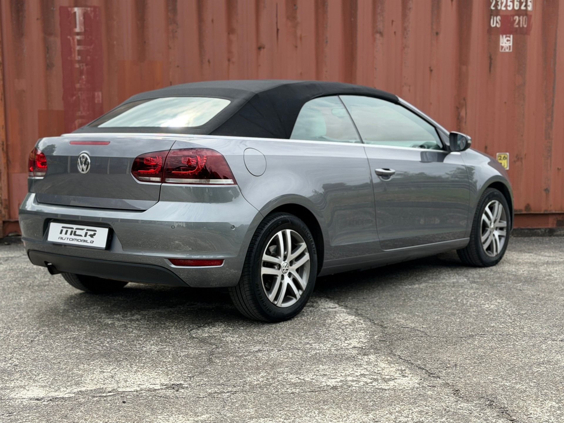 VW Golf VI Cabriolet 1.2 TSI BlueMT-showroom-element-2