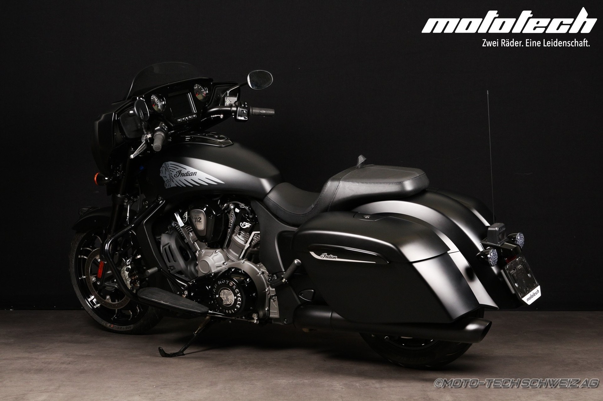 INDIAN Chieftain Power Plus Dark Horse-image-2