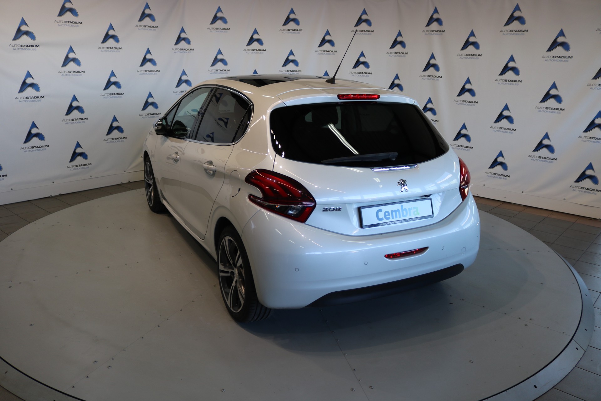 PEUGEOT 208 Allure EAT6-image-26