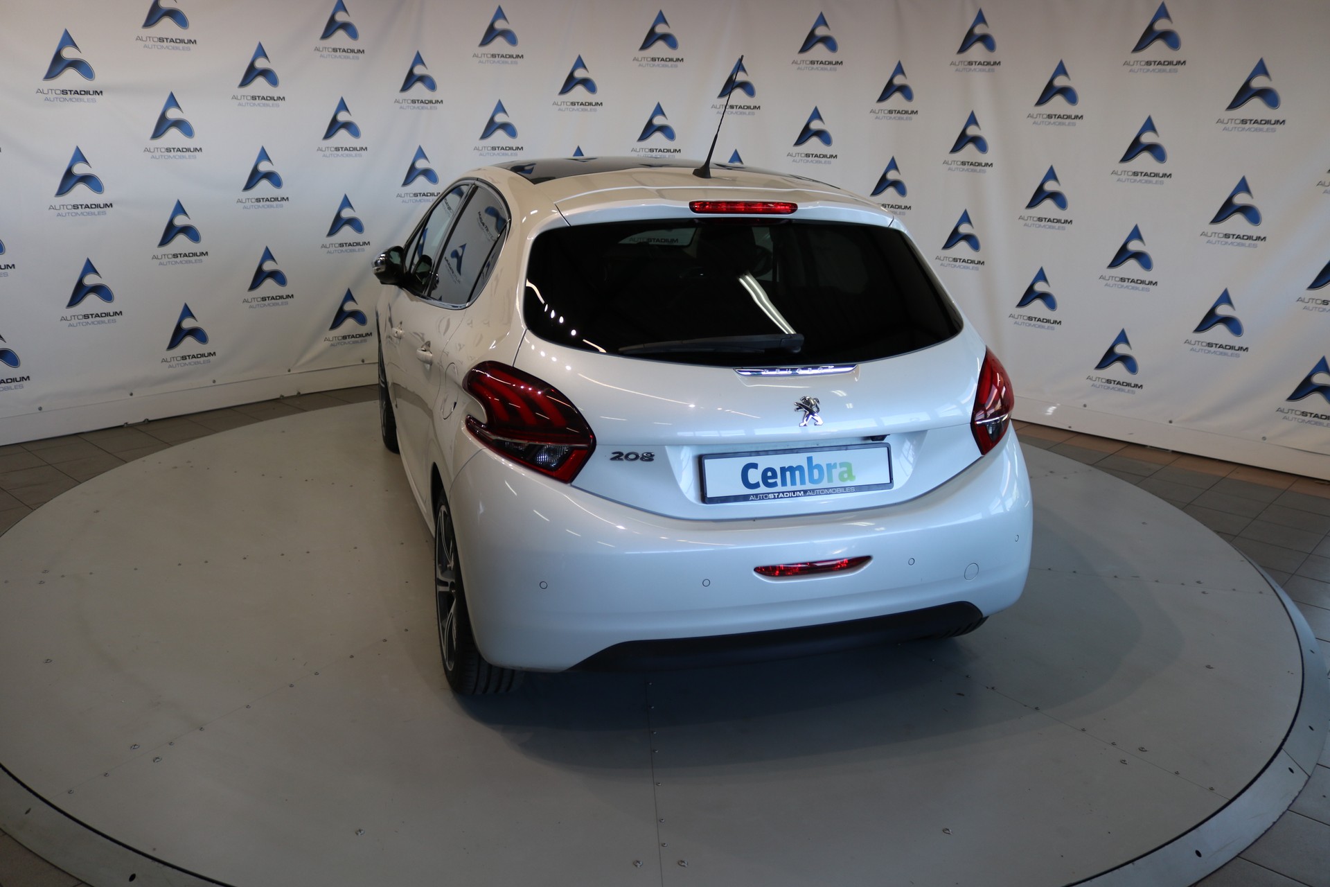 PEUGEOT 208 Allure EAT6-image-28