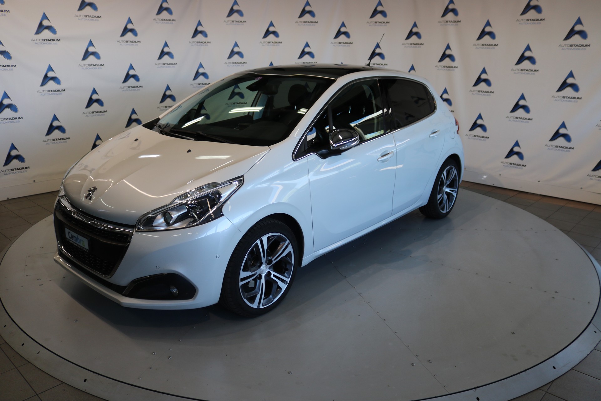 PEUGEOT 208 Allure EAT6-image-19