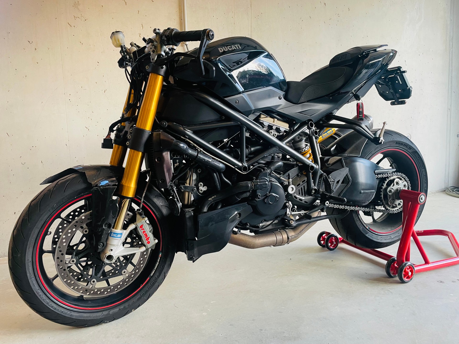 DUCATI Streetfighter 1099 S-image-0
