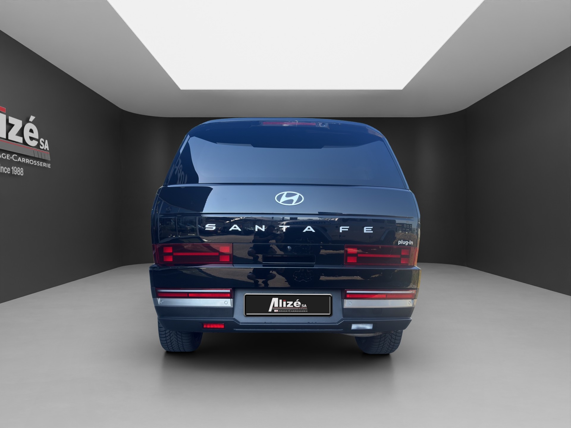 HYUNDAI Santa Fe 1.6 T-GDi PHEV Vertex 4WD Automatic 7 places-image-5