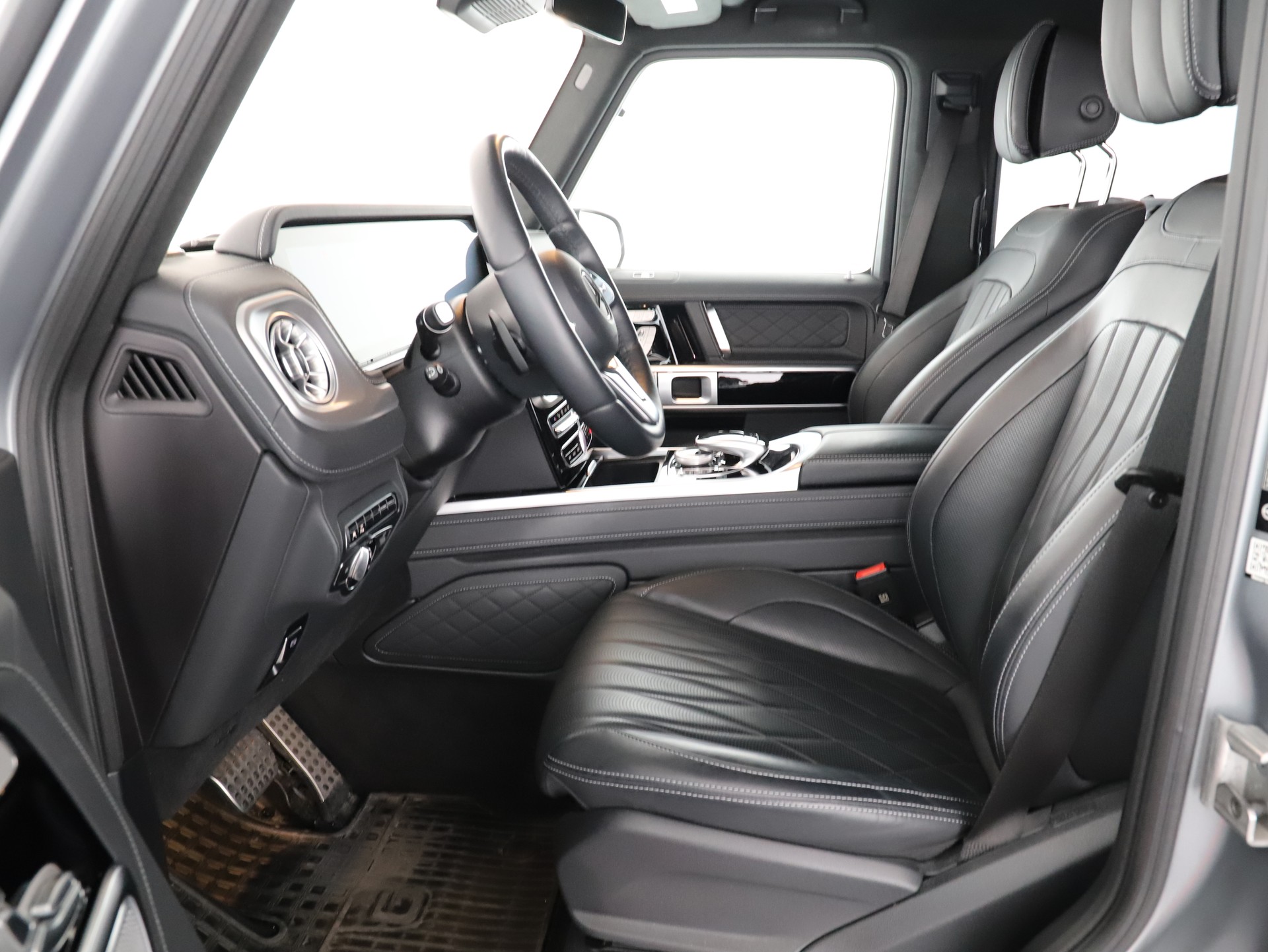 MERCEDES-BENZ G 400d AMG Line 9G-T-image-8