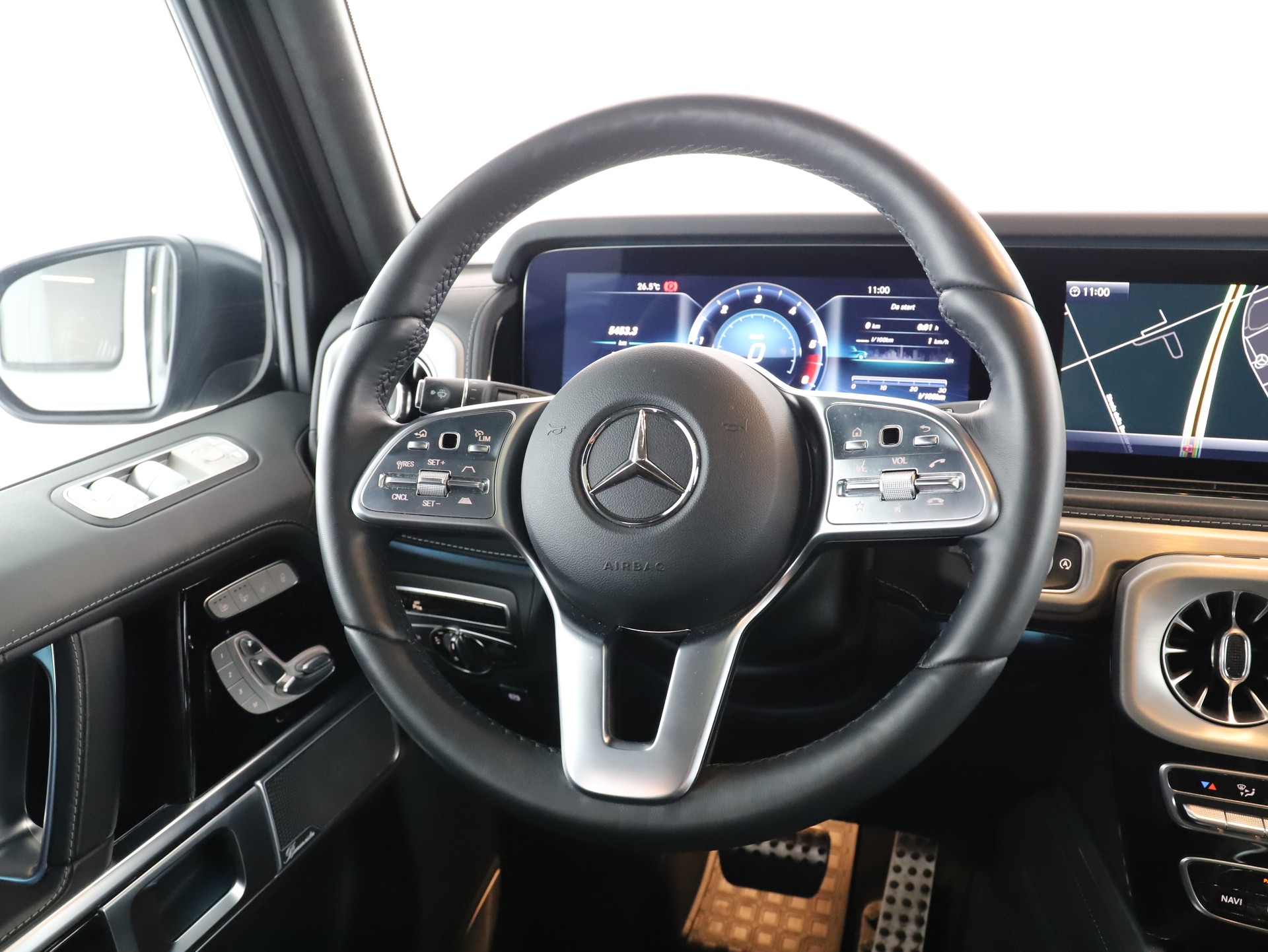 MERCEDES-BENZ G 400d AMG Line 9G-T-image-11
