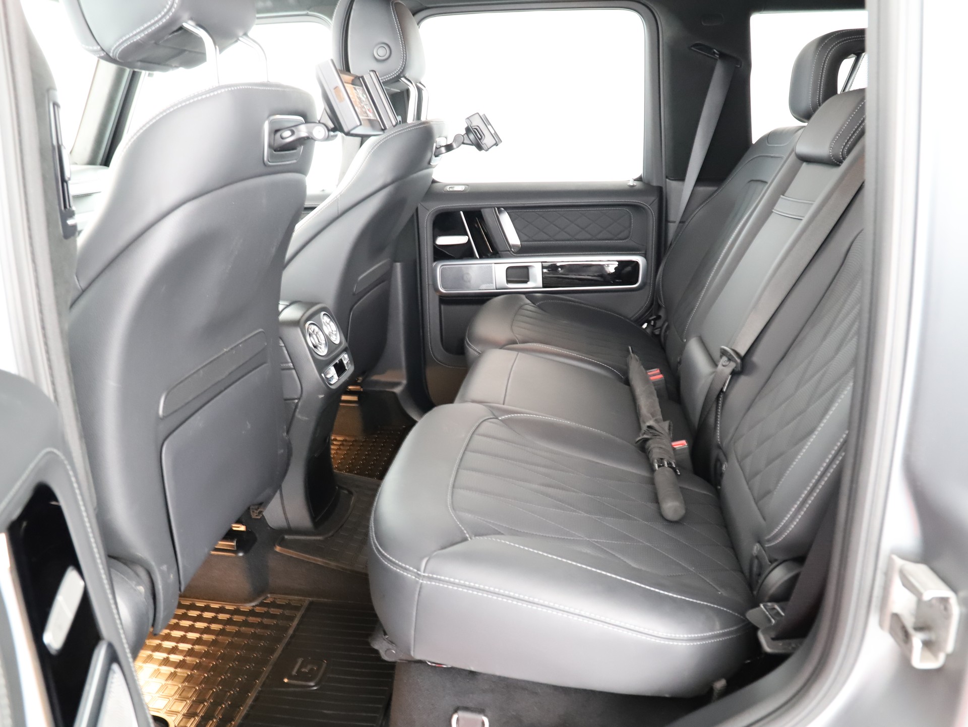 MERCEDES-BENZ G 400d AMG Line 9G-T-image-12