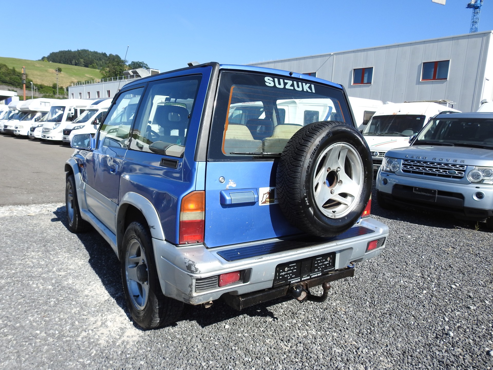SUZUKI Vitara 2.0 Wagon-showroom-element-3