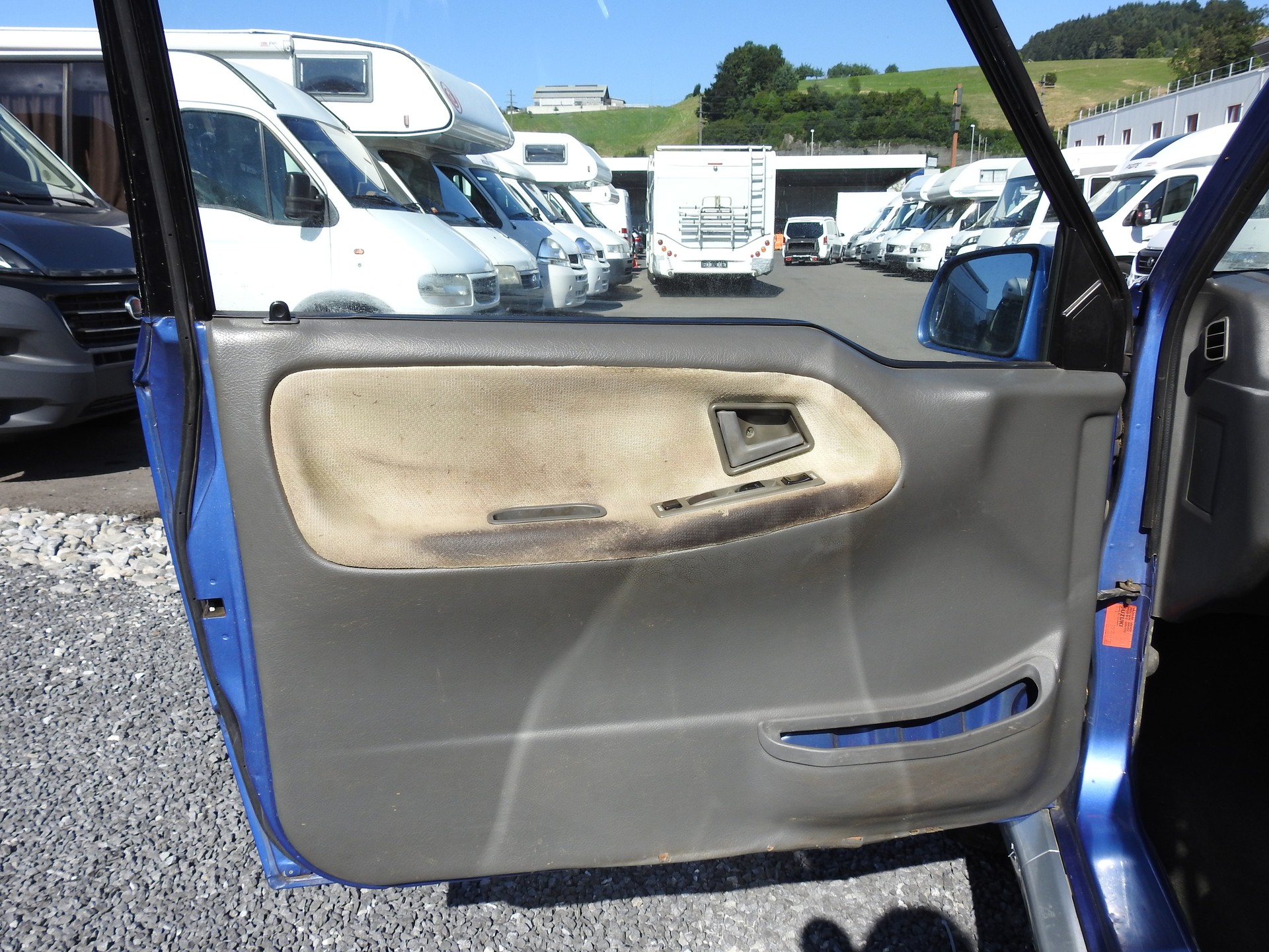 SUZUKI Vitara 2.0 Wagon-image-10