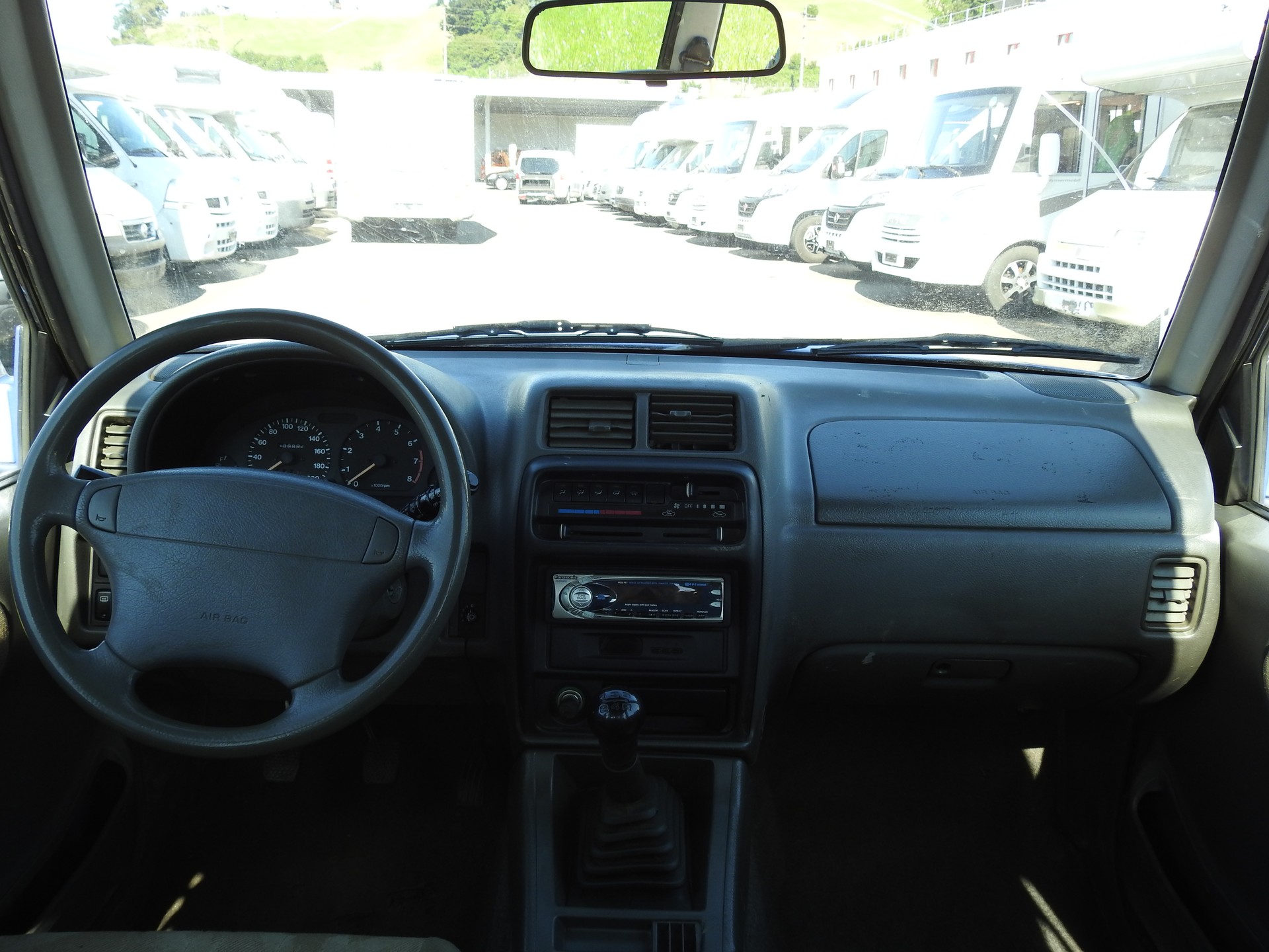 SUZUKI Vitara 2.0 Wagon-image-14