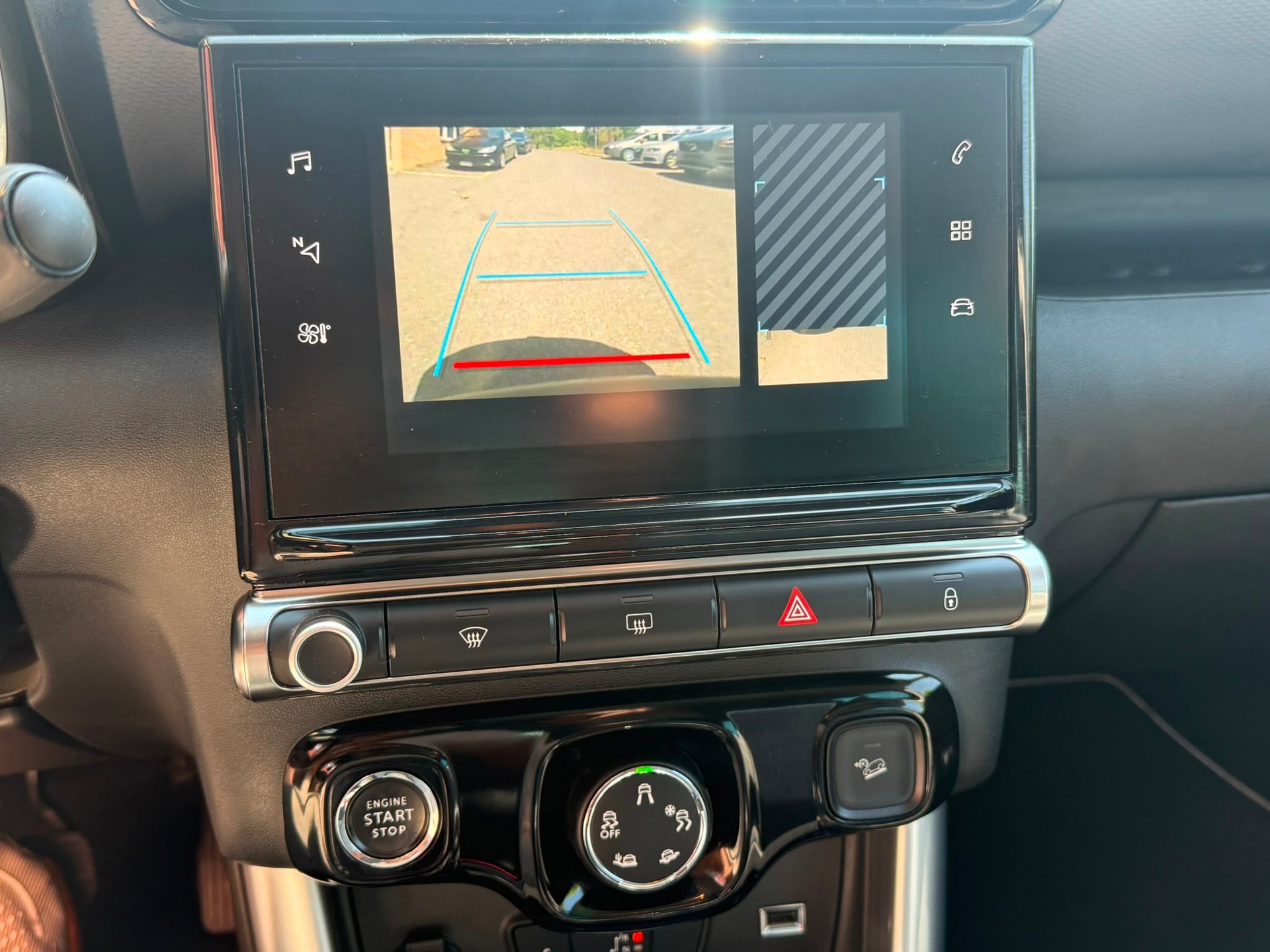CITROEN C3 Aircross 1.2i PureTech Feel EAT-image-9