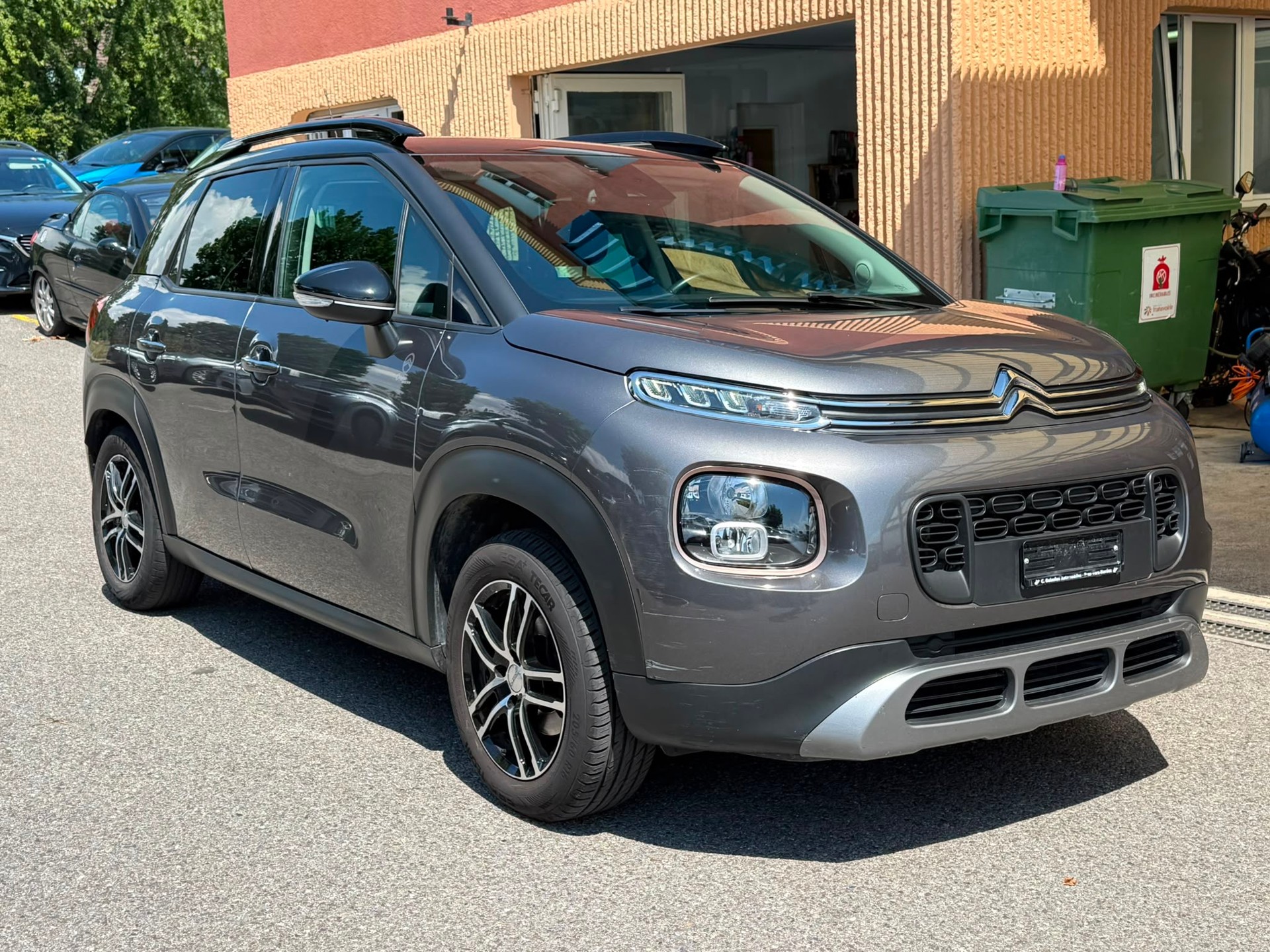 CITROEN C3 Aircross 1.2i PureTech Feel EAT-image-1