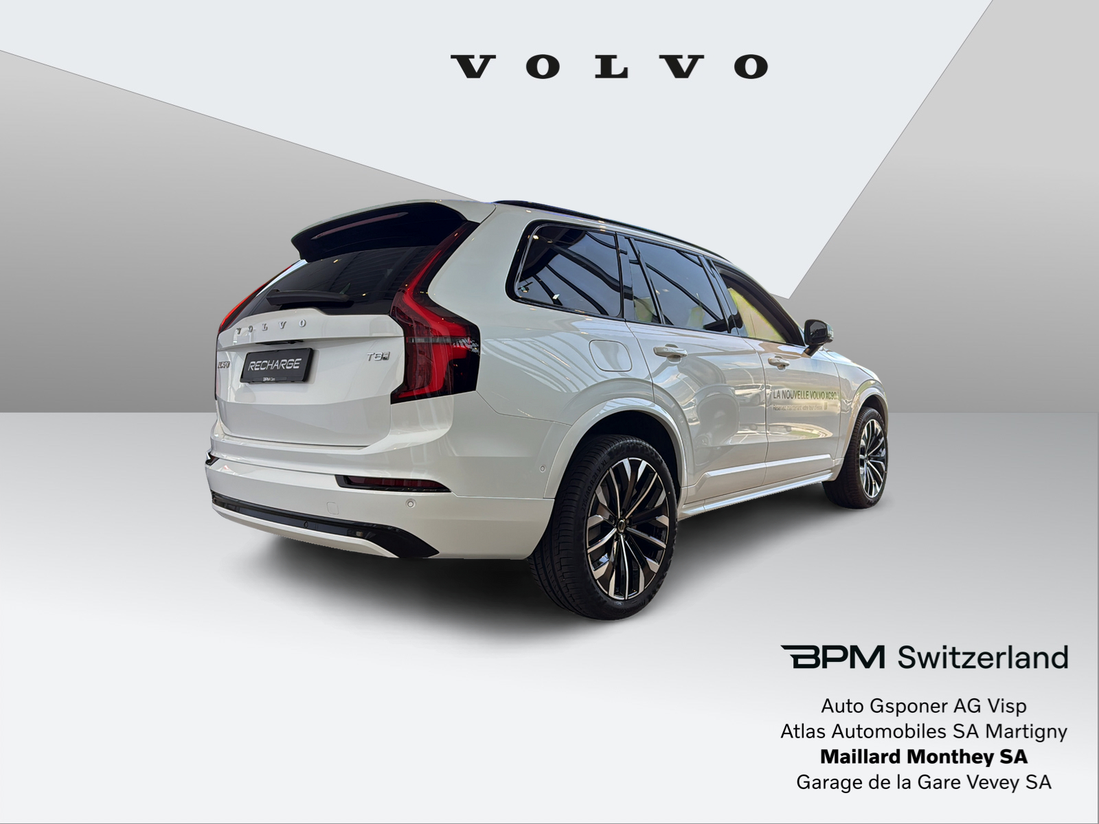 VOLVO XC90 2.0 T8 TE Ultra Dark eAWD-showroom-element-3
