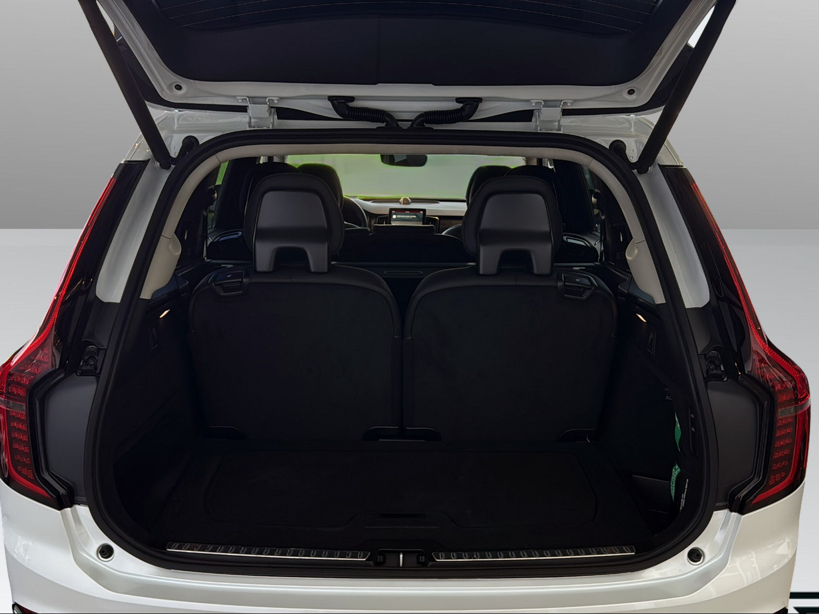 VOLVO XC90 2.0 T8 TE Ultra Dark eAWD-image-9