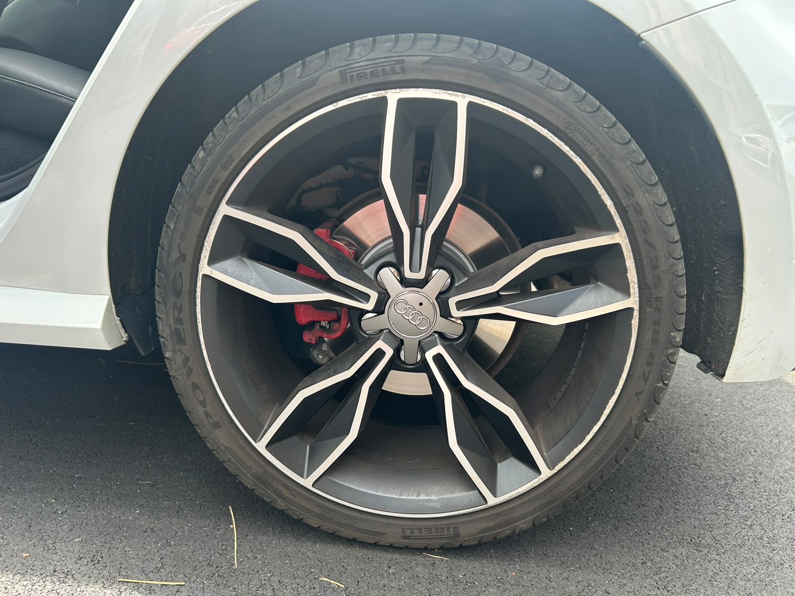 AUDI 2.0 TFSI quattro-image-8