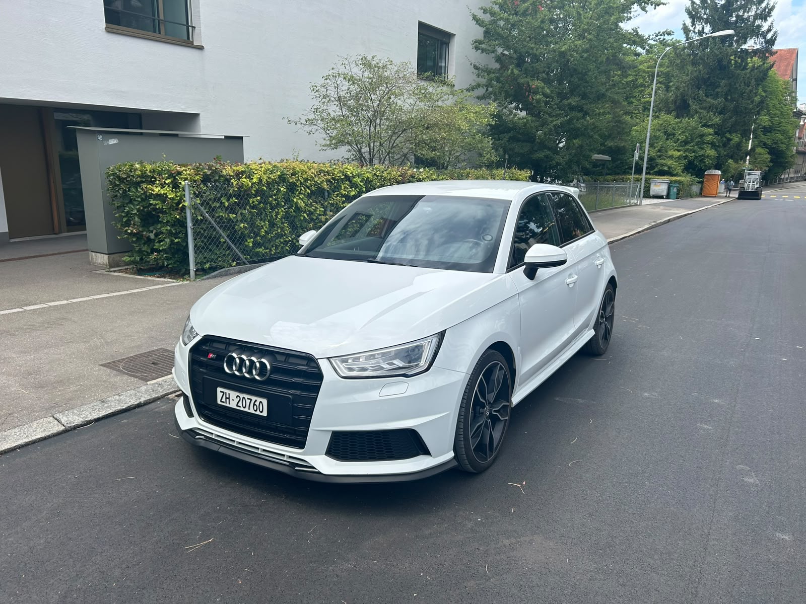 AUDI 2.0 TFSI quattro