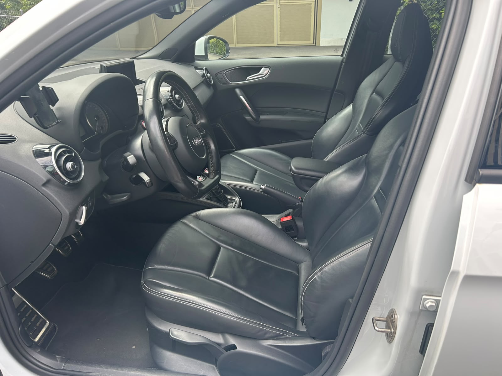 AUDI 2.0 TFSI quattro-image-5