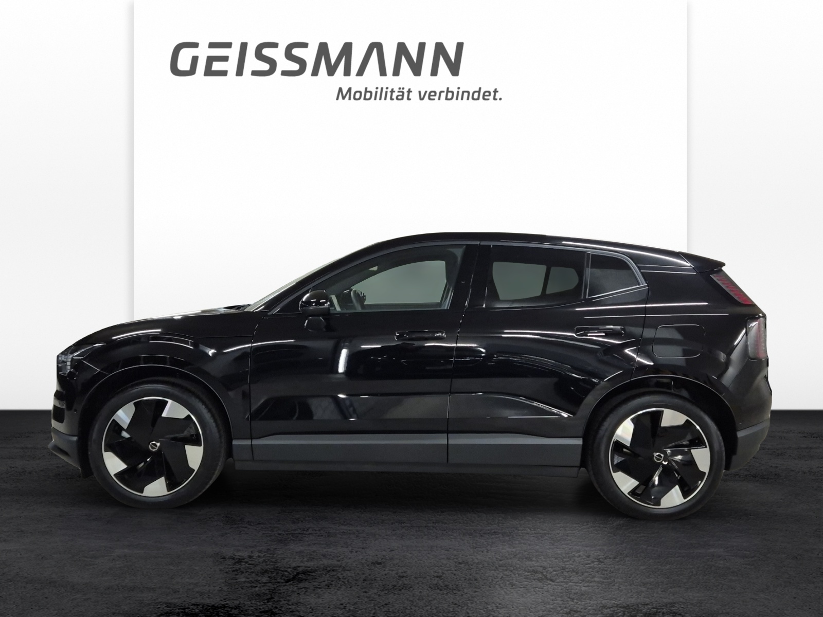 VOLVO EX30 E60 Twin Ultra Performance AWD-showroom-element-2