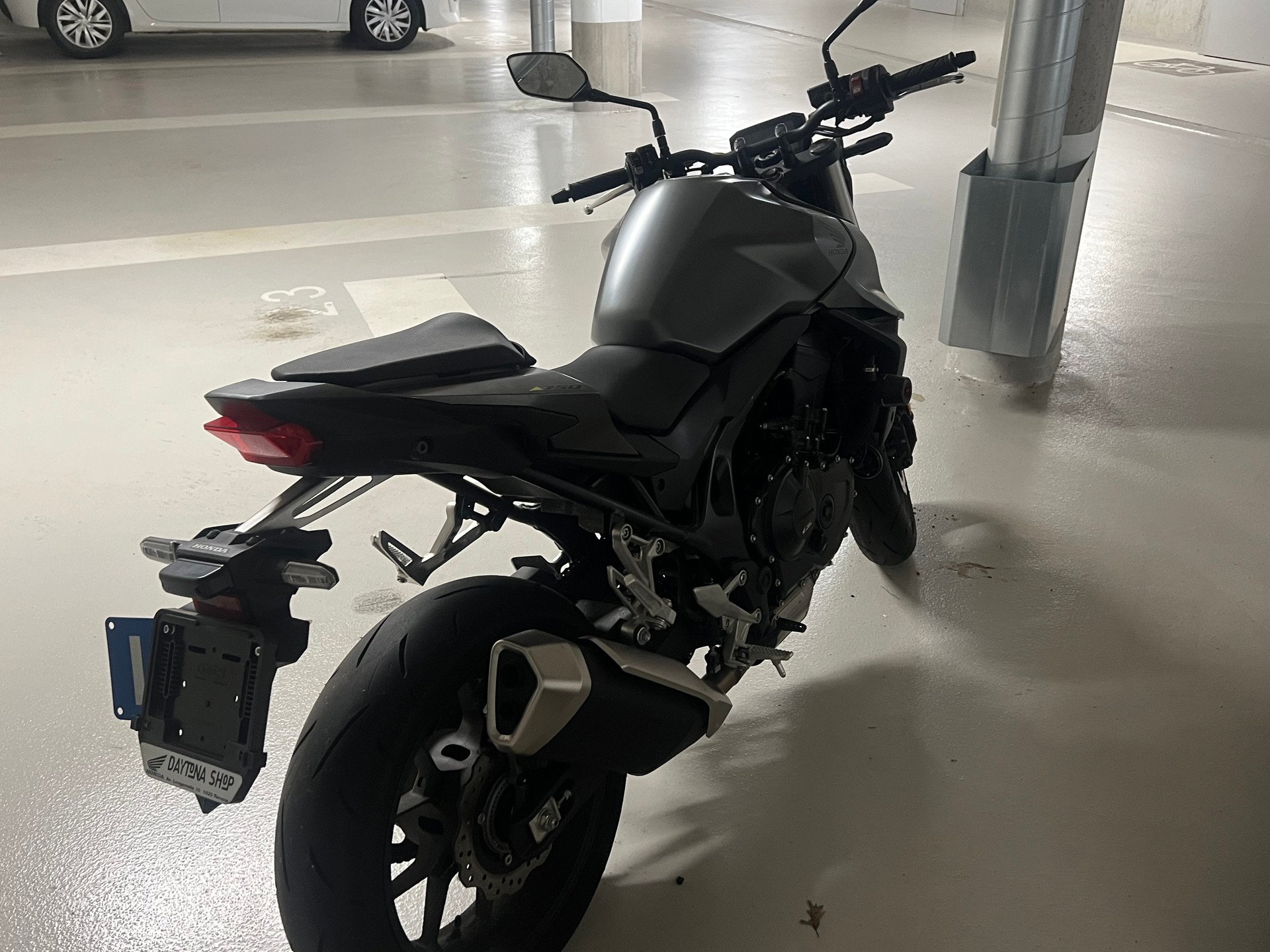 HONDA CB 750 Hornet (35kW)-image-1