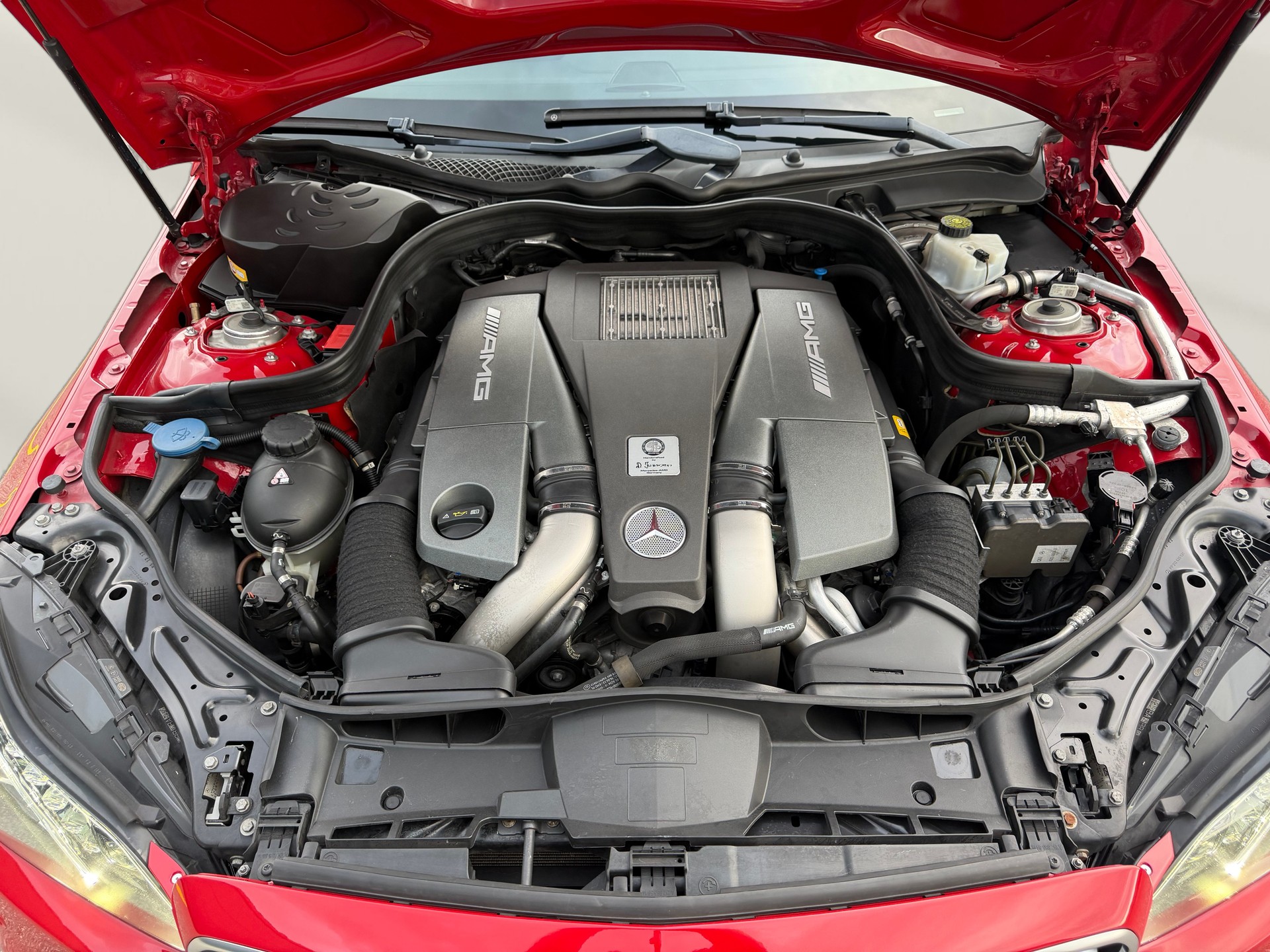 MERCEDES-BENZ E 63 AMG S 4Matic Speedshift-image-23