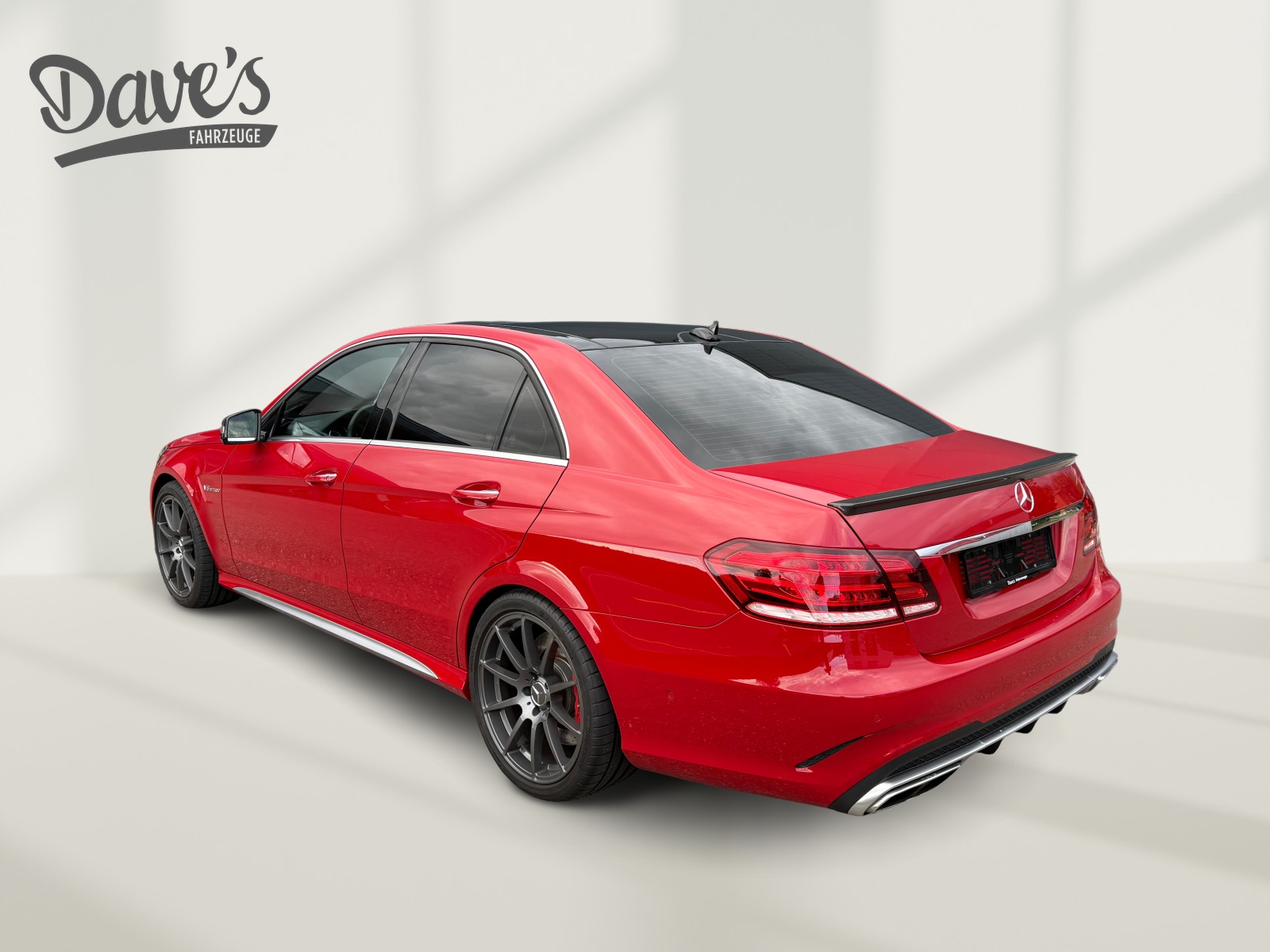MERCEDES-BENZ E 63 AMG S 4Matic Speedshift-image-6