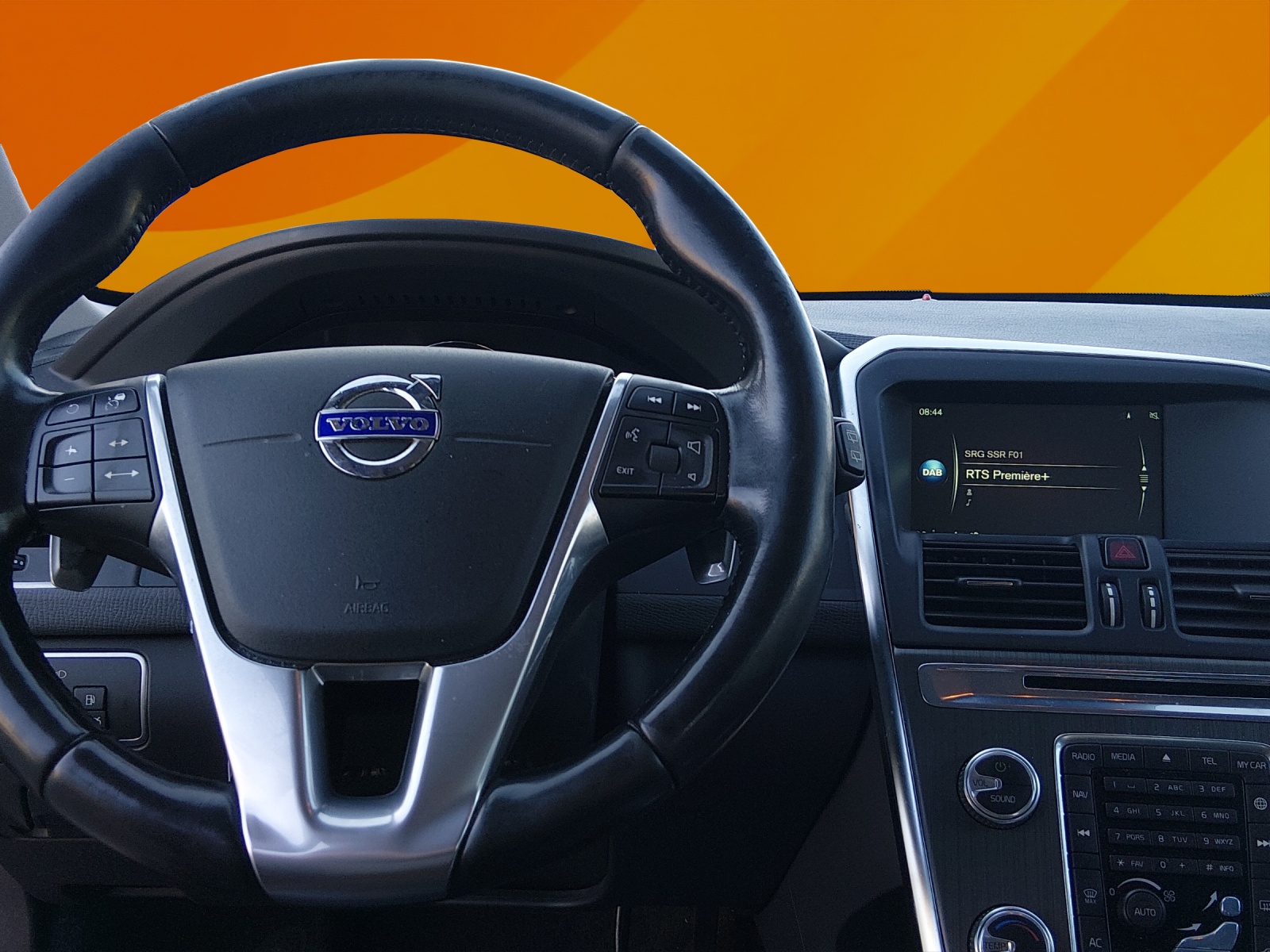 VOLVO XC60 D4 AWD Summum Geartronic-image-7