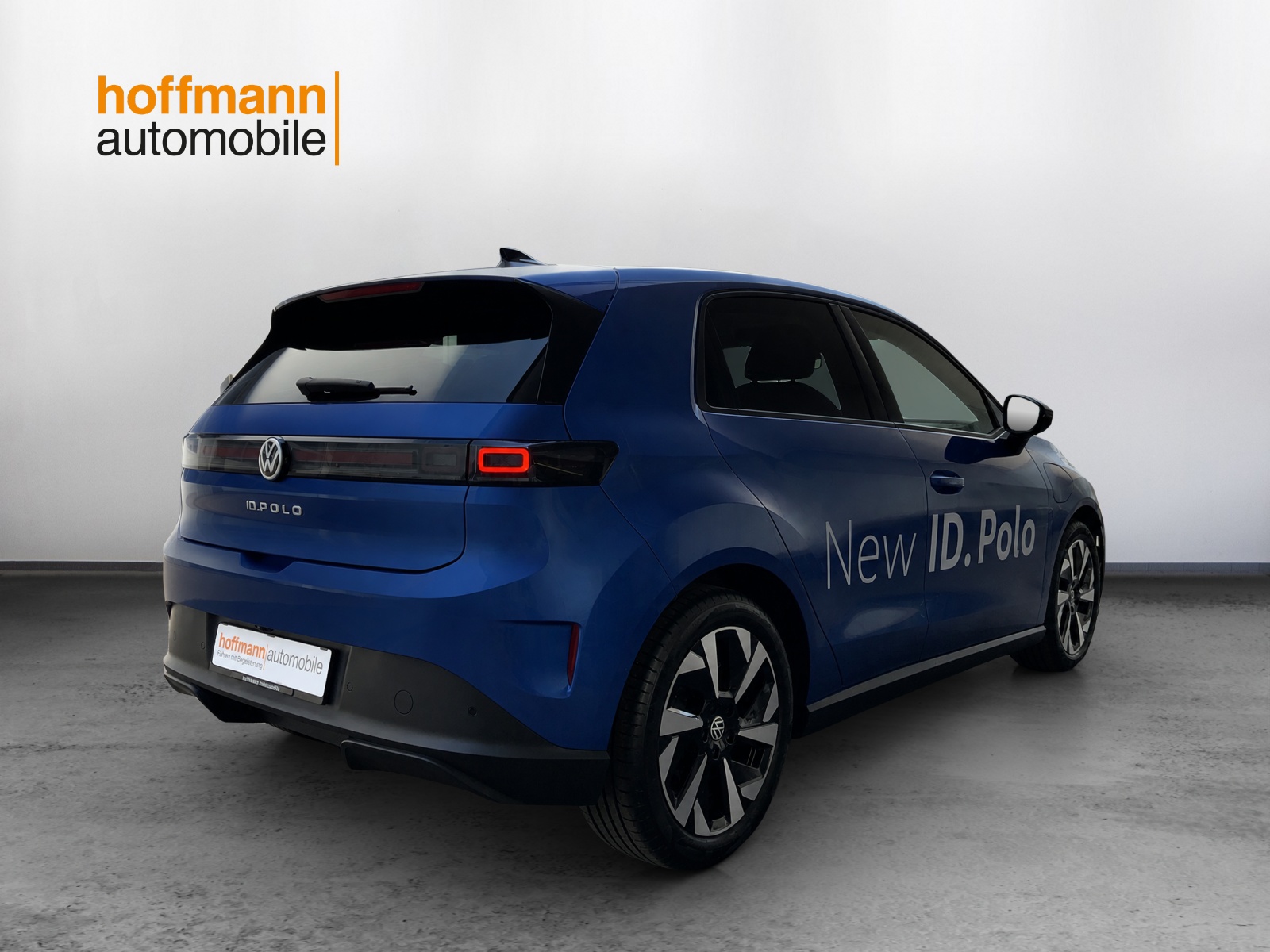 VW ID.Polo 52 kWh Life Edition One-showroom-element-3