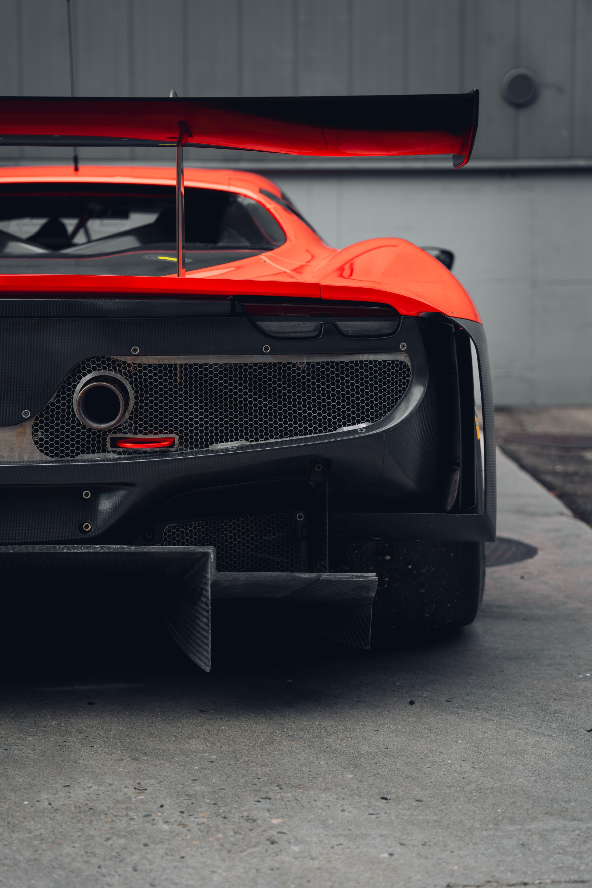FERRARI 296 GT3-image-3