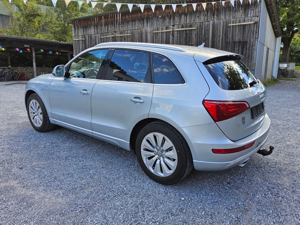 AUDI Q5 2.0 TFSI hybrid quattro tiptronic-image-5