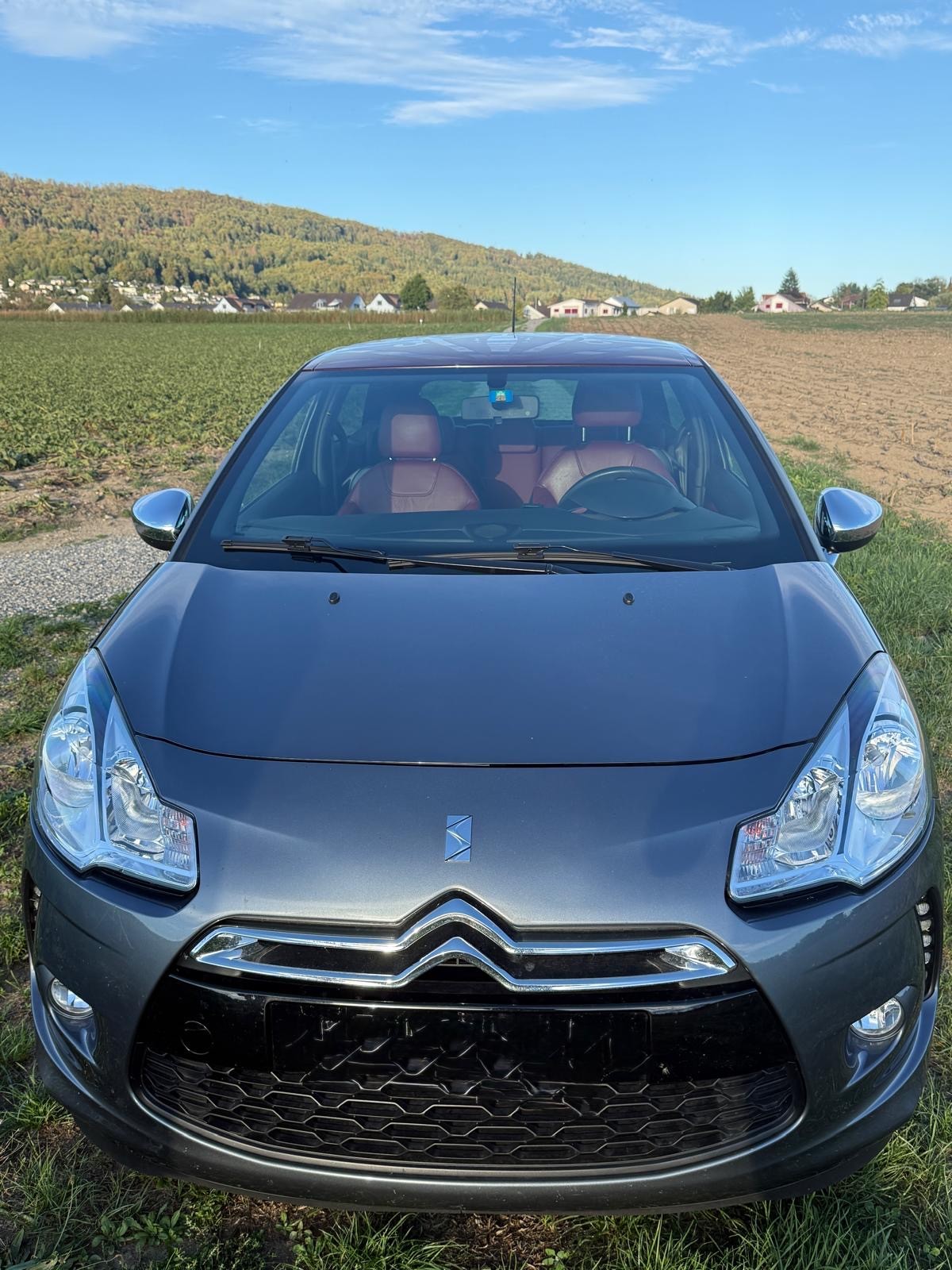 DS AUTOMOBILES DS3-image-1