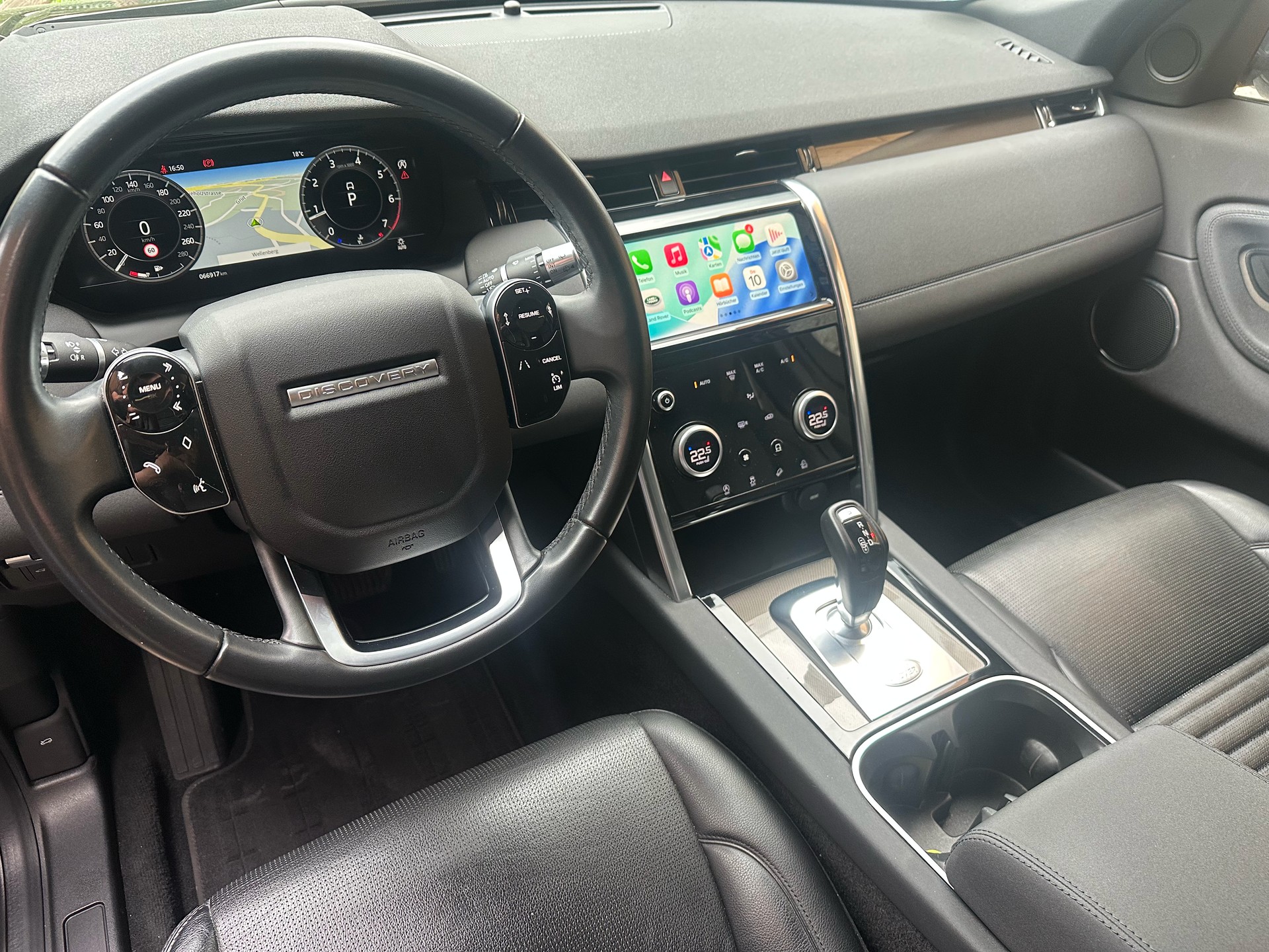 LAND ROVER DISCOVERY SPORT P250 SE-image-5