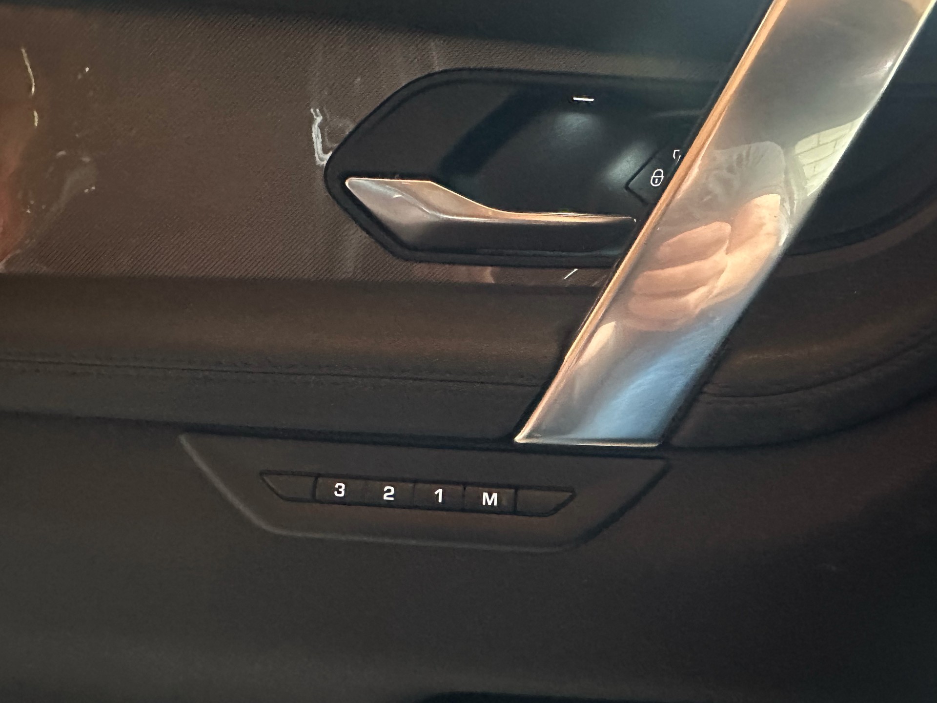 LAND ROVER DISCOVERY SPORT P250 SE-image-14