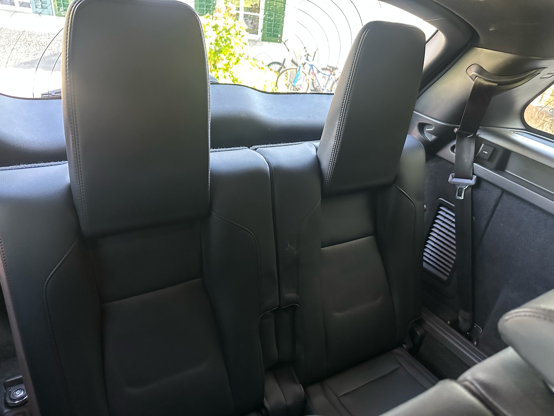 LAND ROVER DISCOVERY SPORT P250 SE-image-11