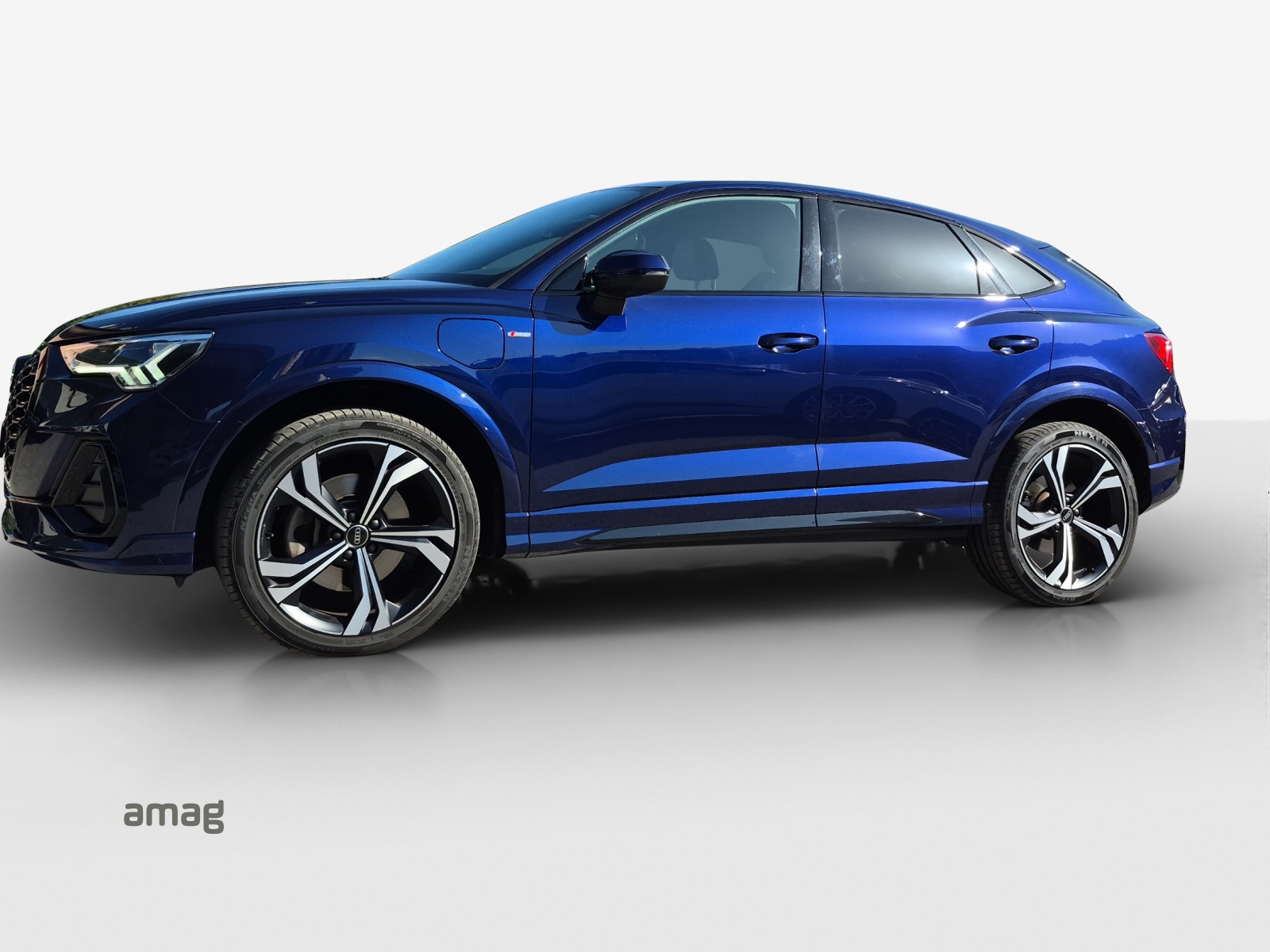 AUDI Q3 Sportback 45 TFSI e S line S-tronic-image-1
