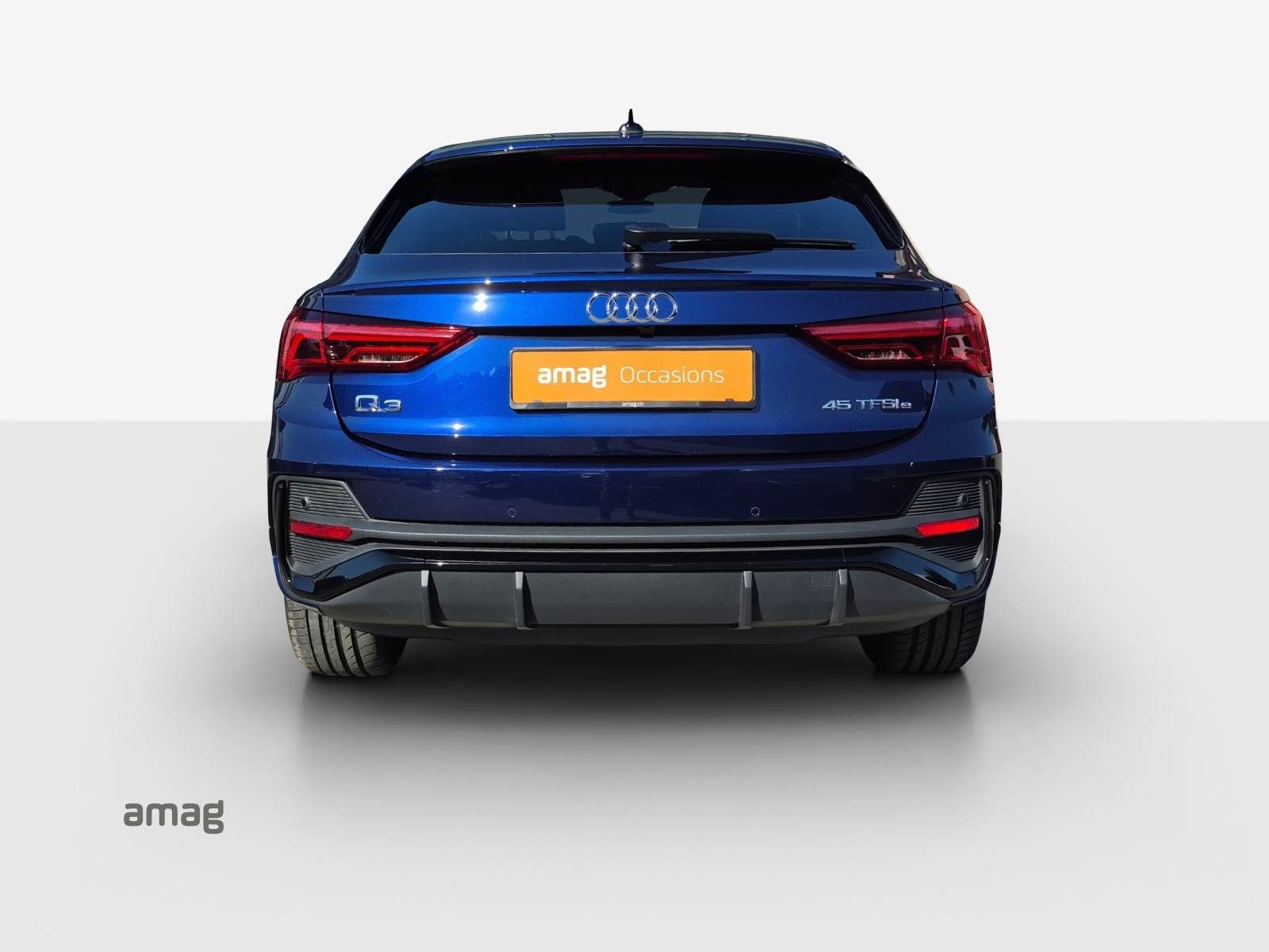 AUDI Q3 Sportback 45 TFSI e S line S-tronic-image-3