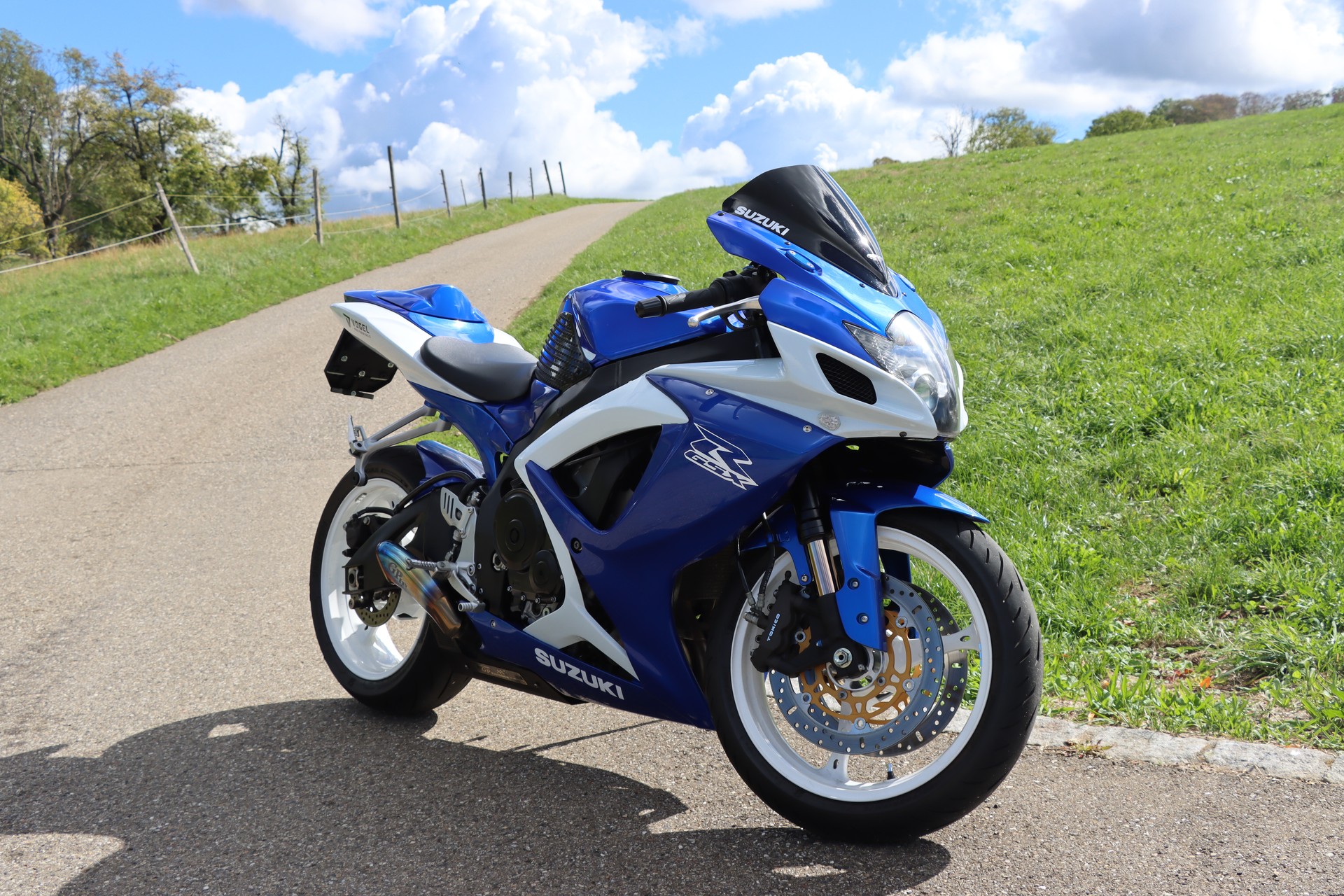 SUZUKI GSX-R 750 K6-image-0