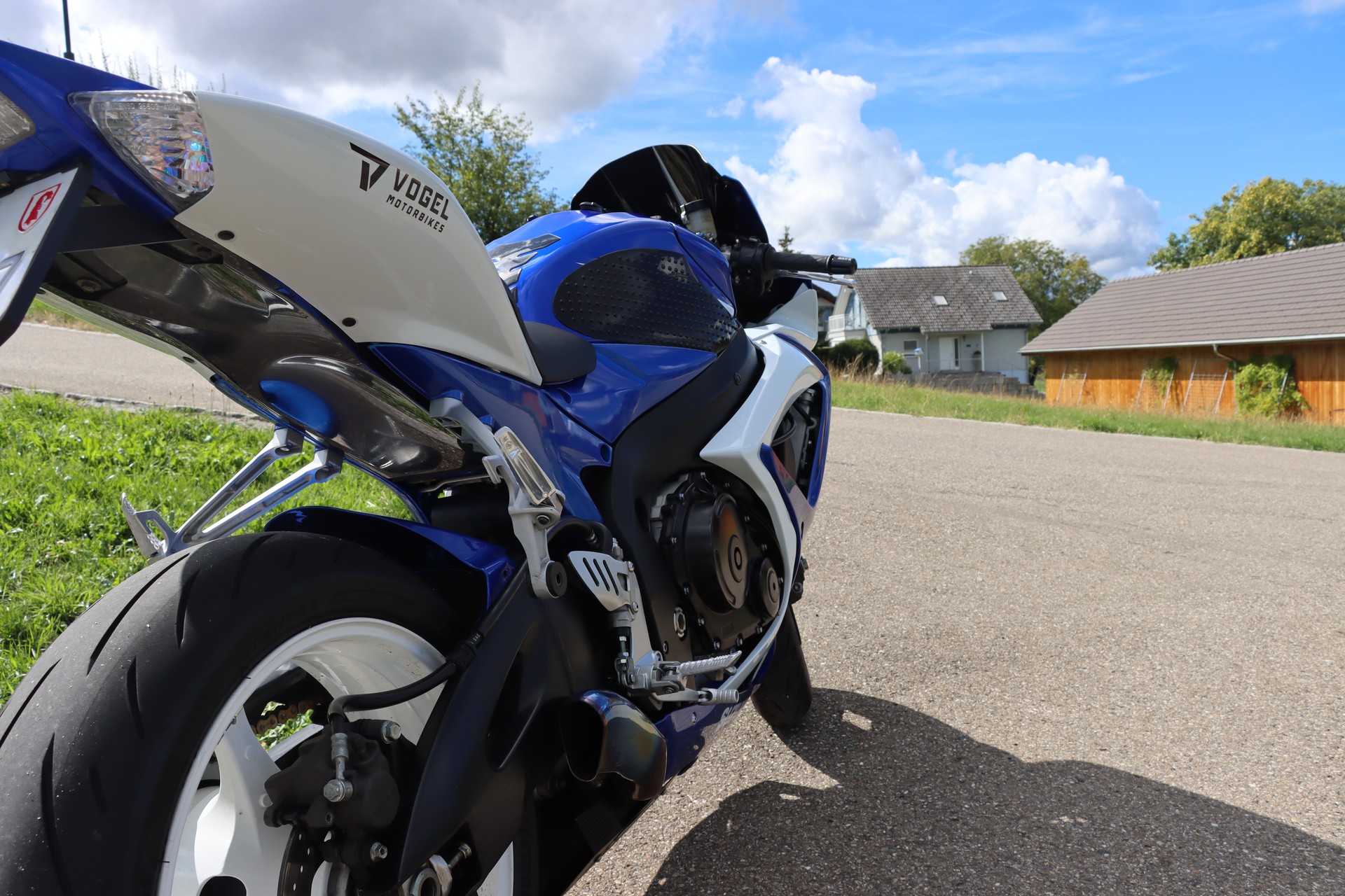 SUZUKI GSX-R 750 K6-image-2