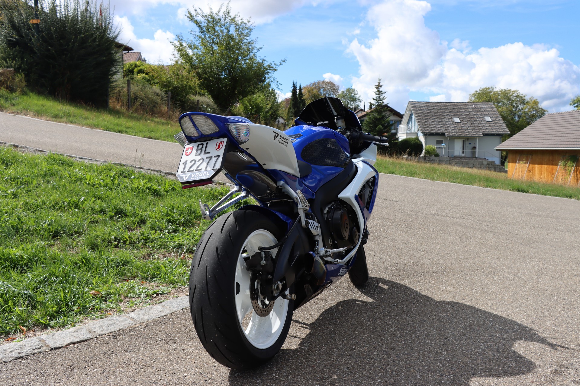 SUZUKI GSX-R 750 K6-image-6