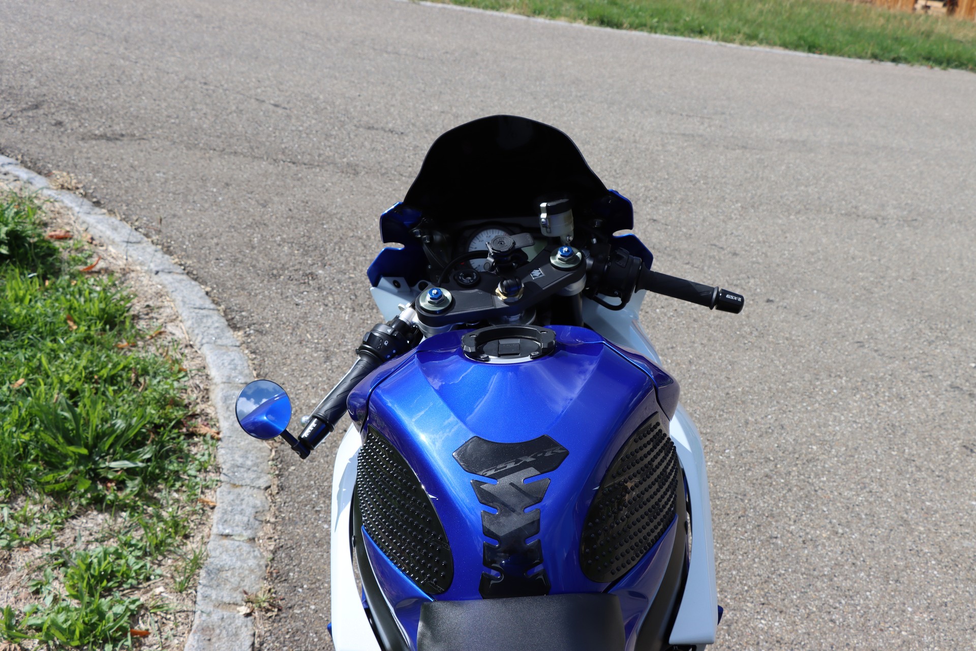 SUZUKI GSX-R 750 K6-image-9