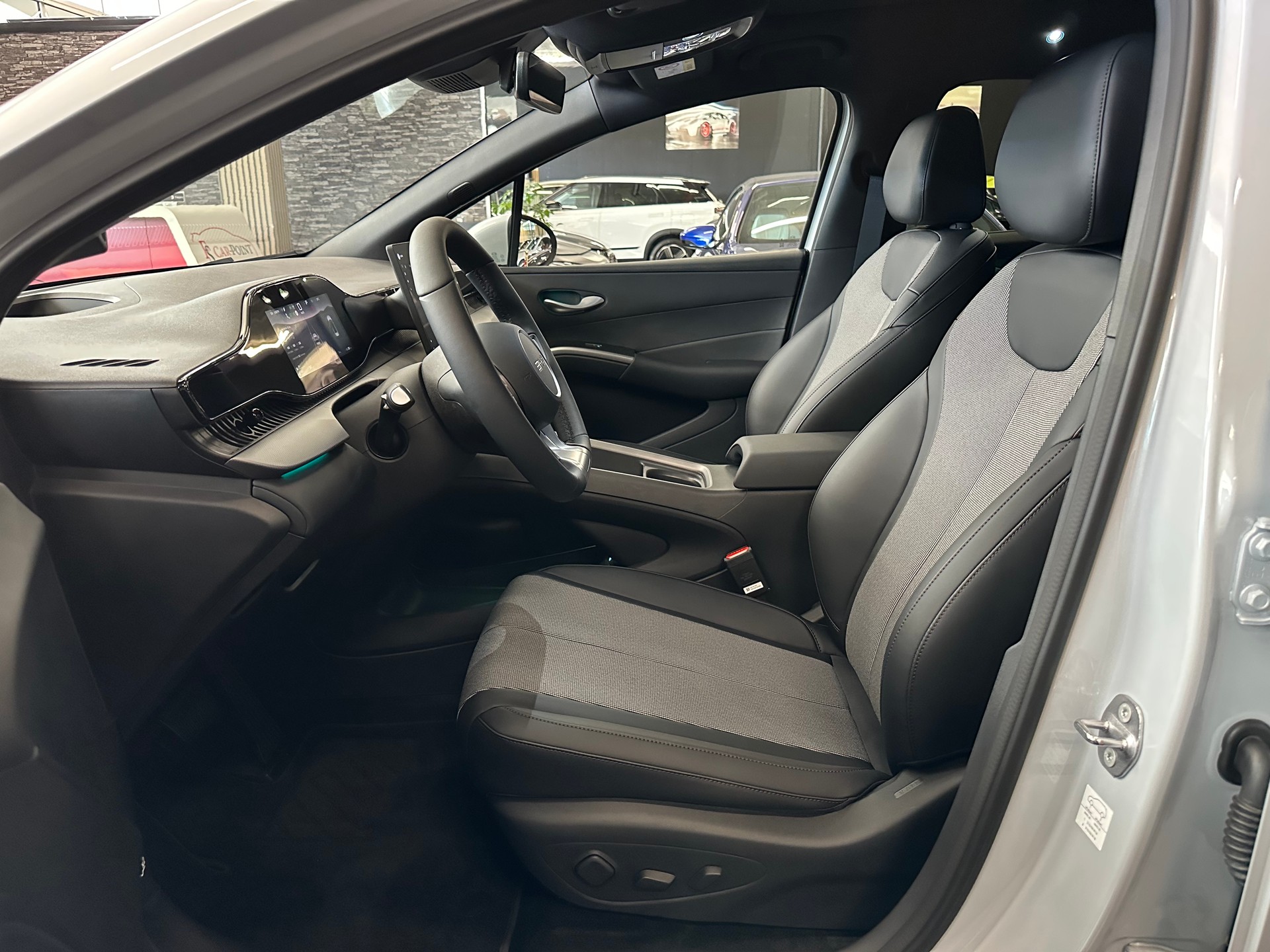 BYD Dolphin G DM-i Comfort-image-10