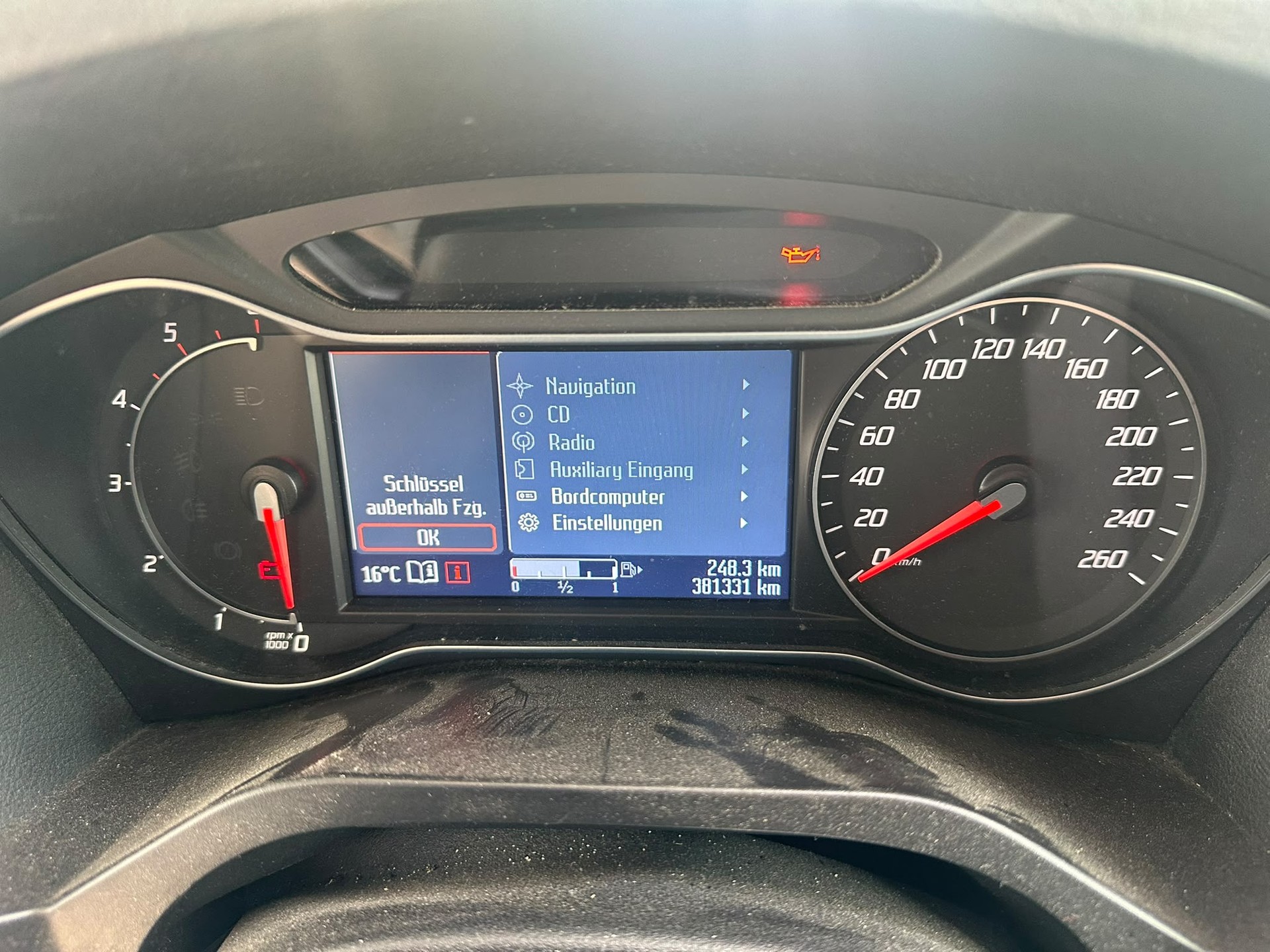 FORD Galaxy 2.2 TDCi Ghia-image-15